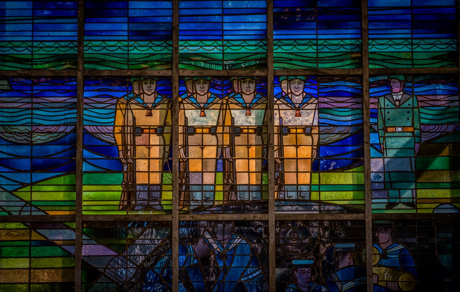 Sony a7 II + Sony FE 28-70mm F3.5-5.6 OSS sample photo. Lead-glass window, window, stained photography
