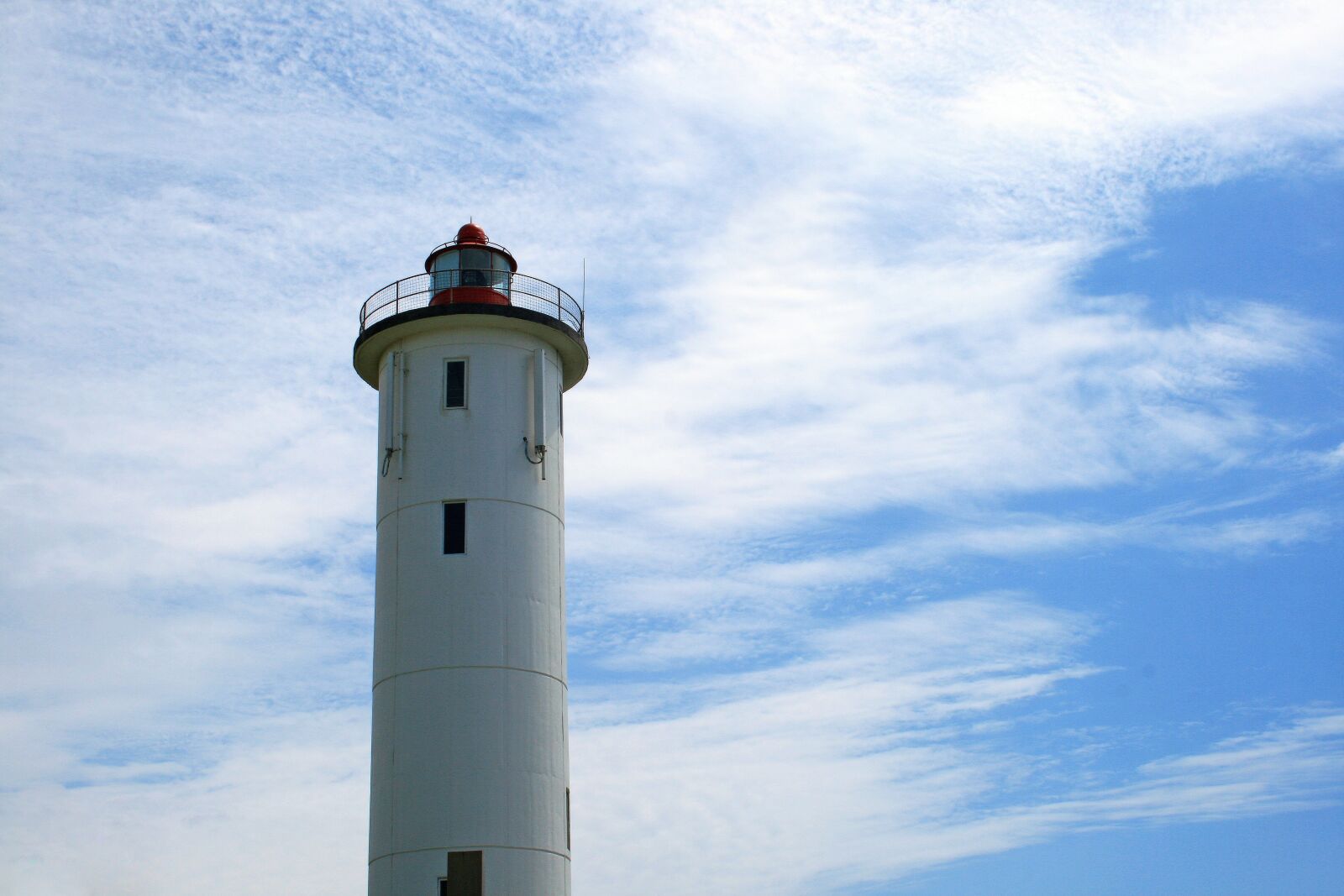 Canon EOS 400D (EOS Digital Rebel XTi / EOS Kiss Digital X) sample photo. Lighthouse, nautical, beacon photography