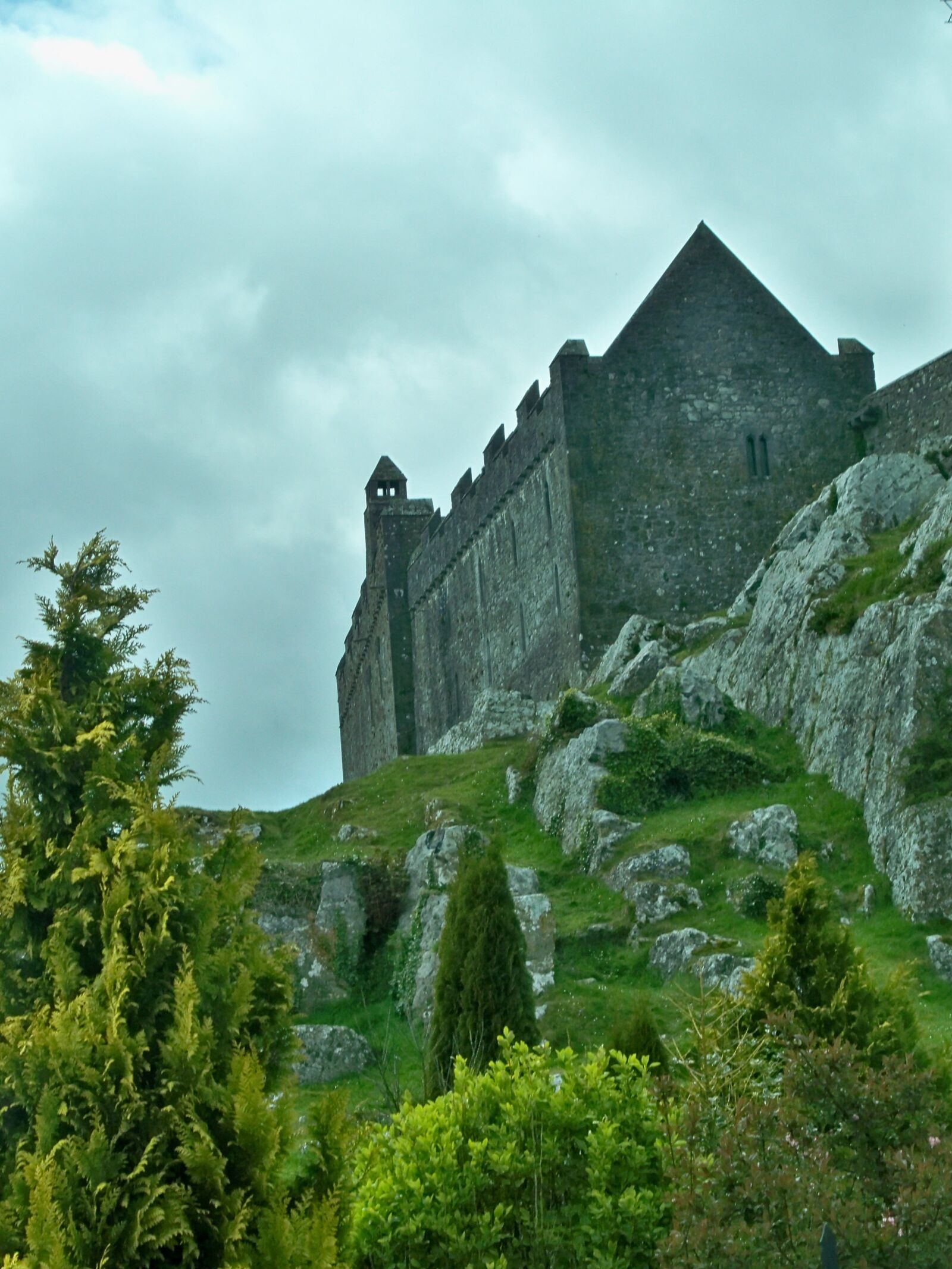 Kodak EASYSHARE Z950 DIGITAL CAMERA sample photo. Castle, cashel, ireland photography