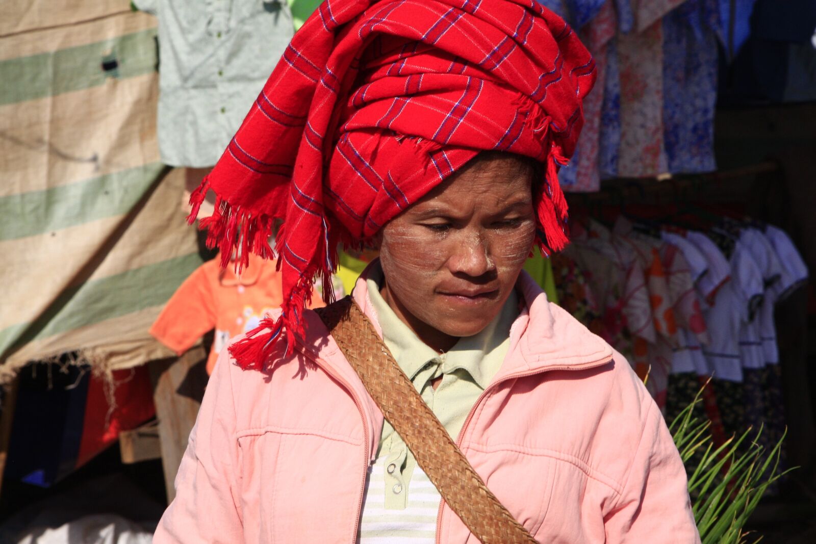 Canon EOS 40D sample photo. Myanmar, inle lake, market photography