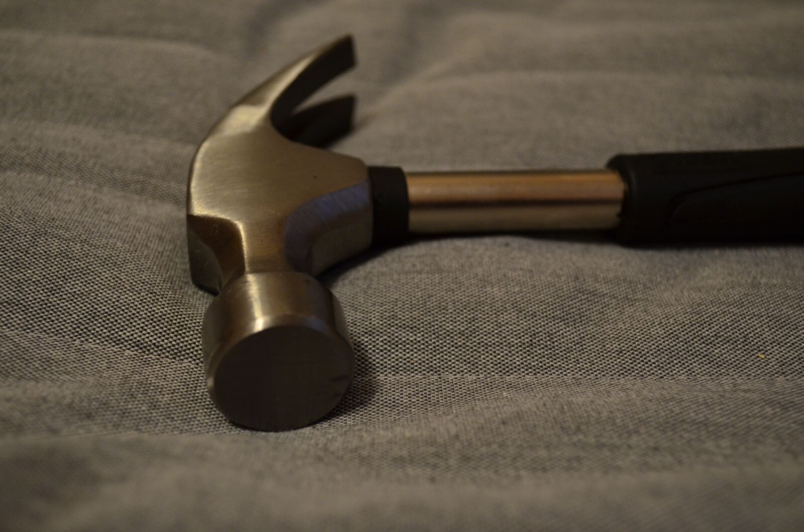 Nikon D5100 sample photo. Hammer, tool, construction photography
