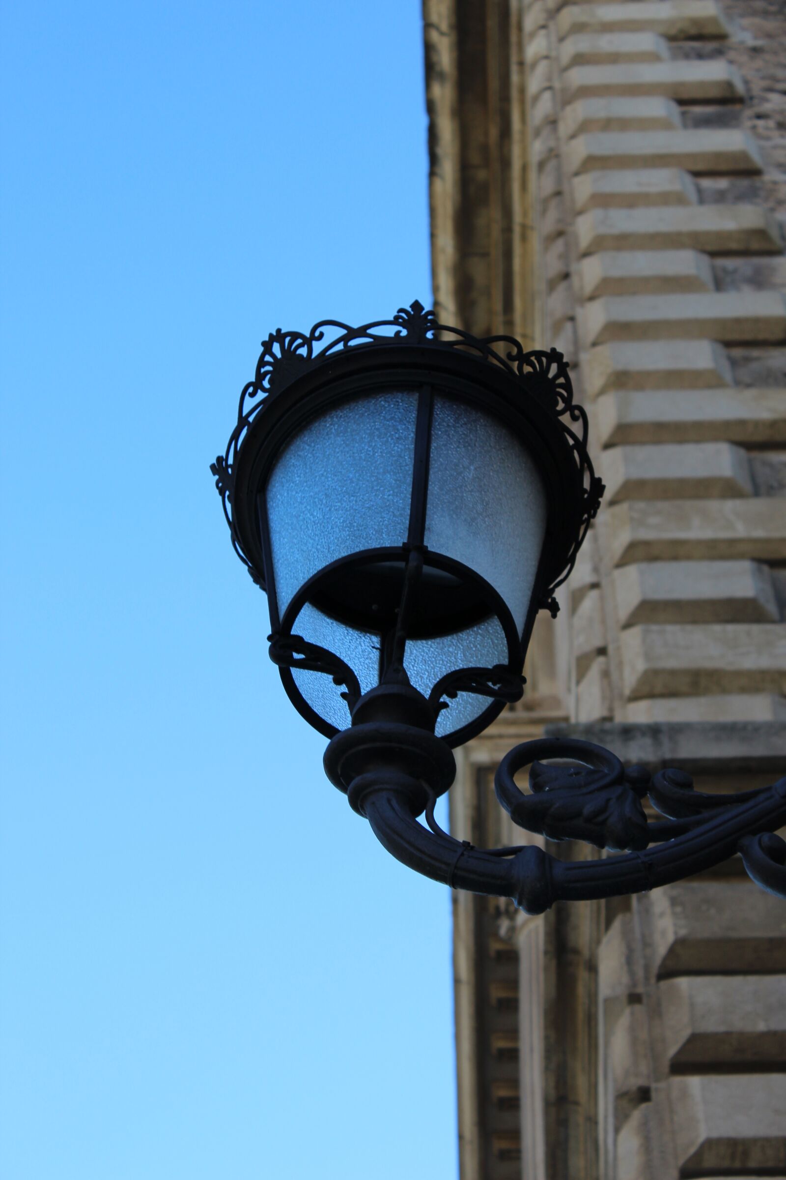 Canon EOS 1200D (EOS Rebel T5 / EOS Kiss X70 / EOS Hi) sample photo. Lighting, light, city photography