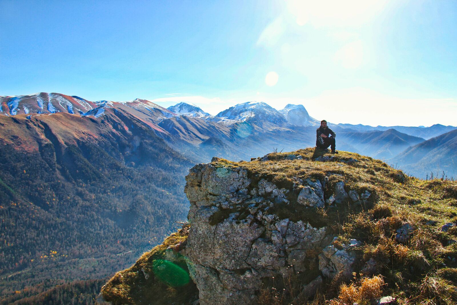 Canon EOS 7D sample photo. Guy, camping, mountains photography