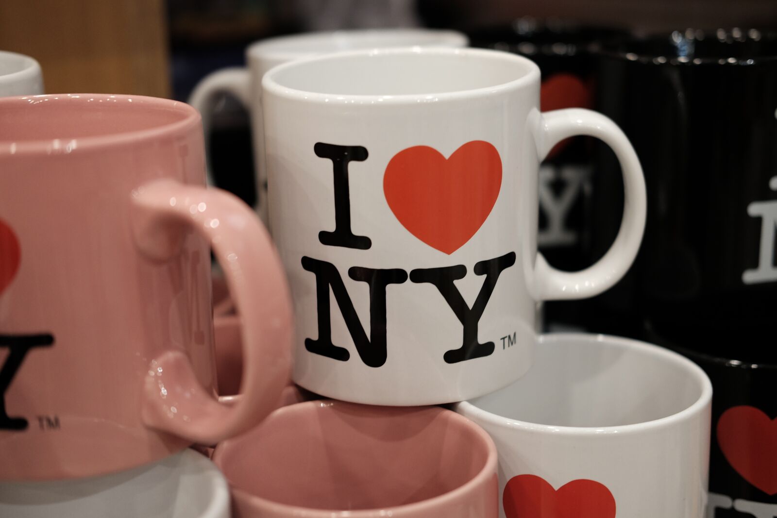 Fujifilm X-T1 + Fujifilm XF 35mm F2 R WR sample photo. Mug, new york, nyc photography