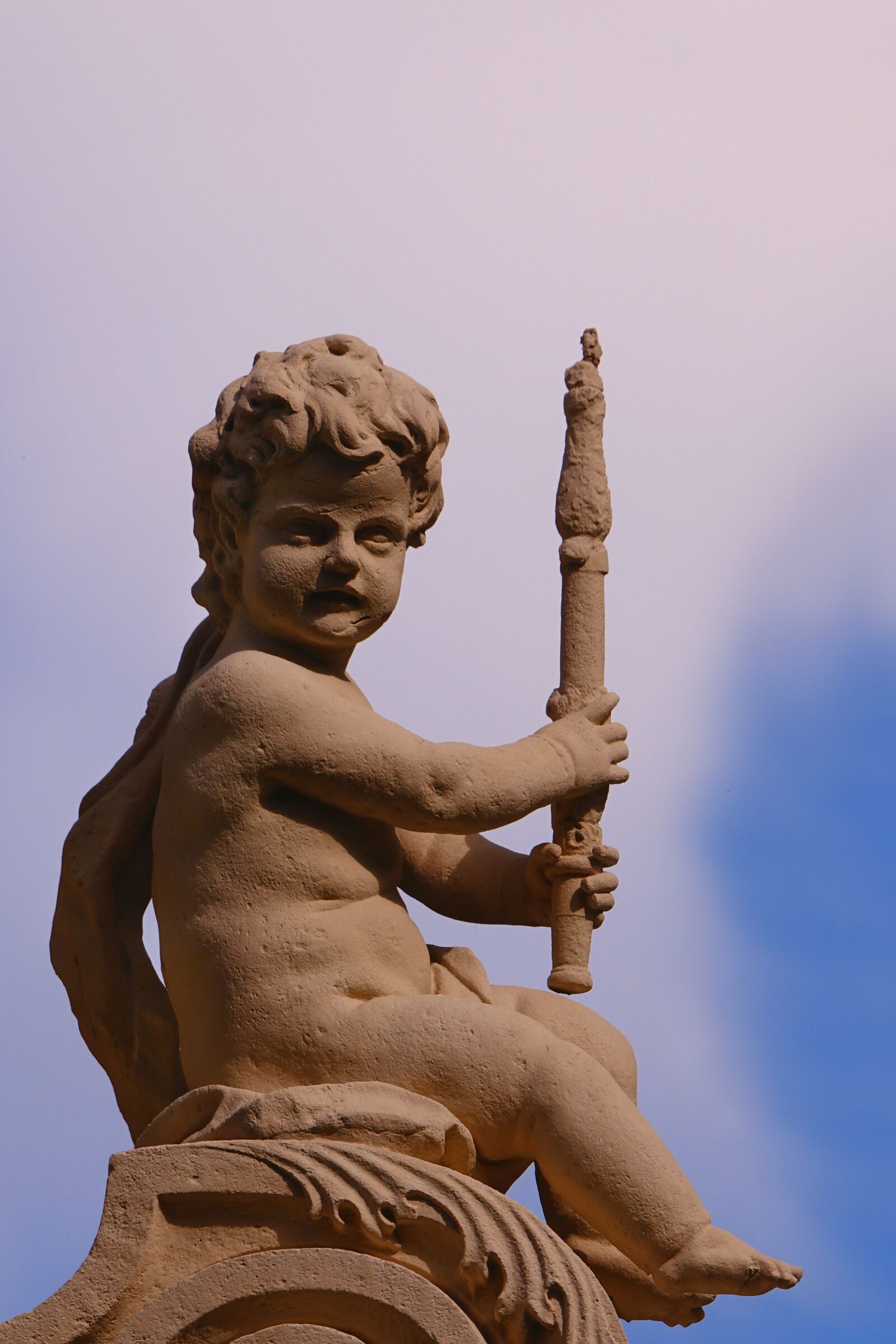 Sony Cyber-shot DSC-RX10 III sample photo. Sculpture, statue, art photography