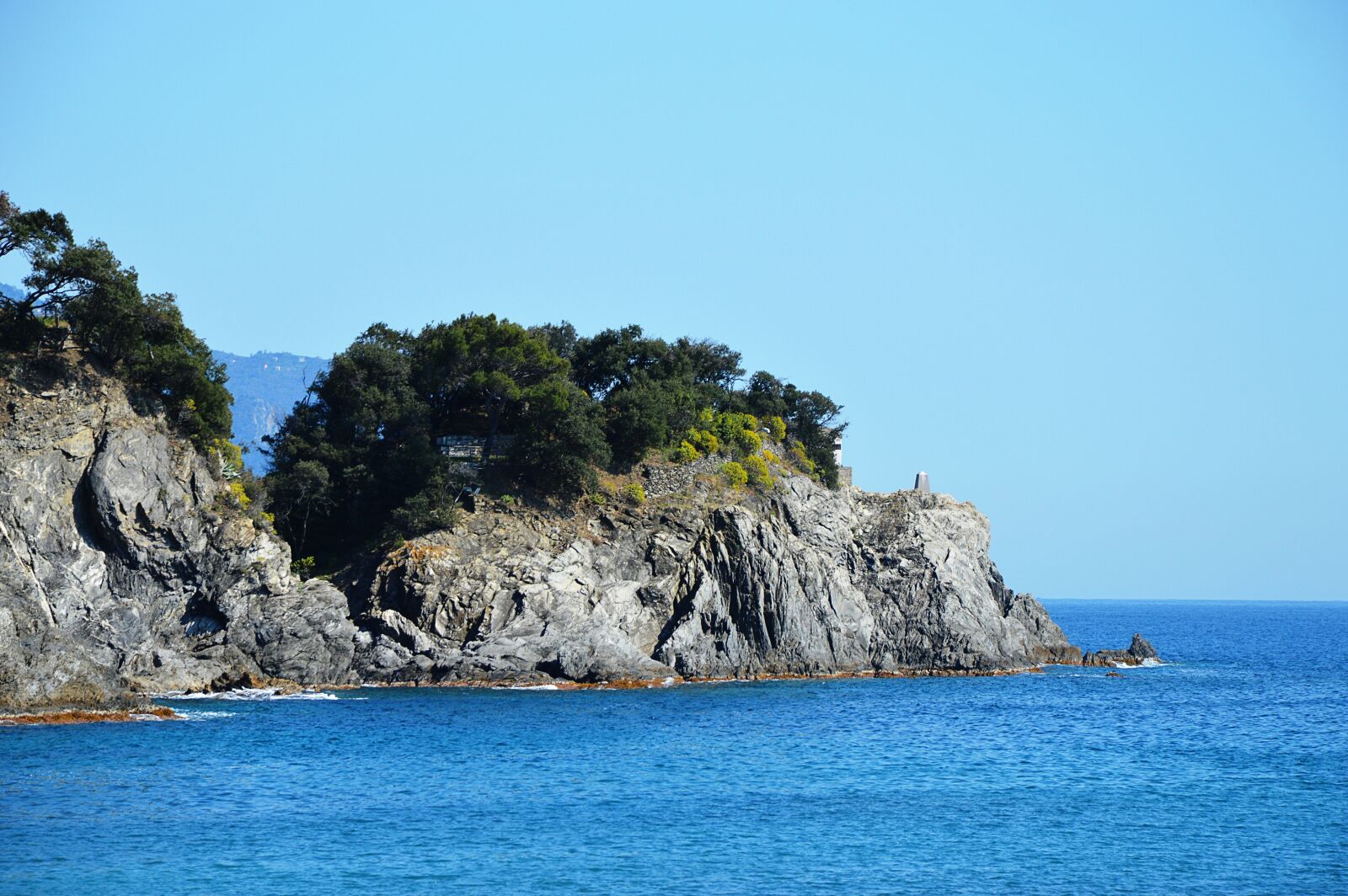 Nikon D3200 sample photo. Rock, sea, nature photography