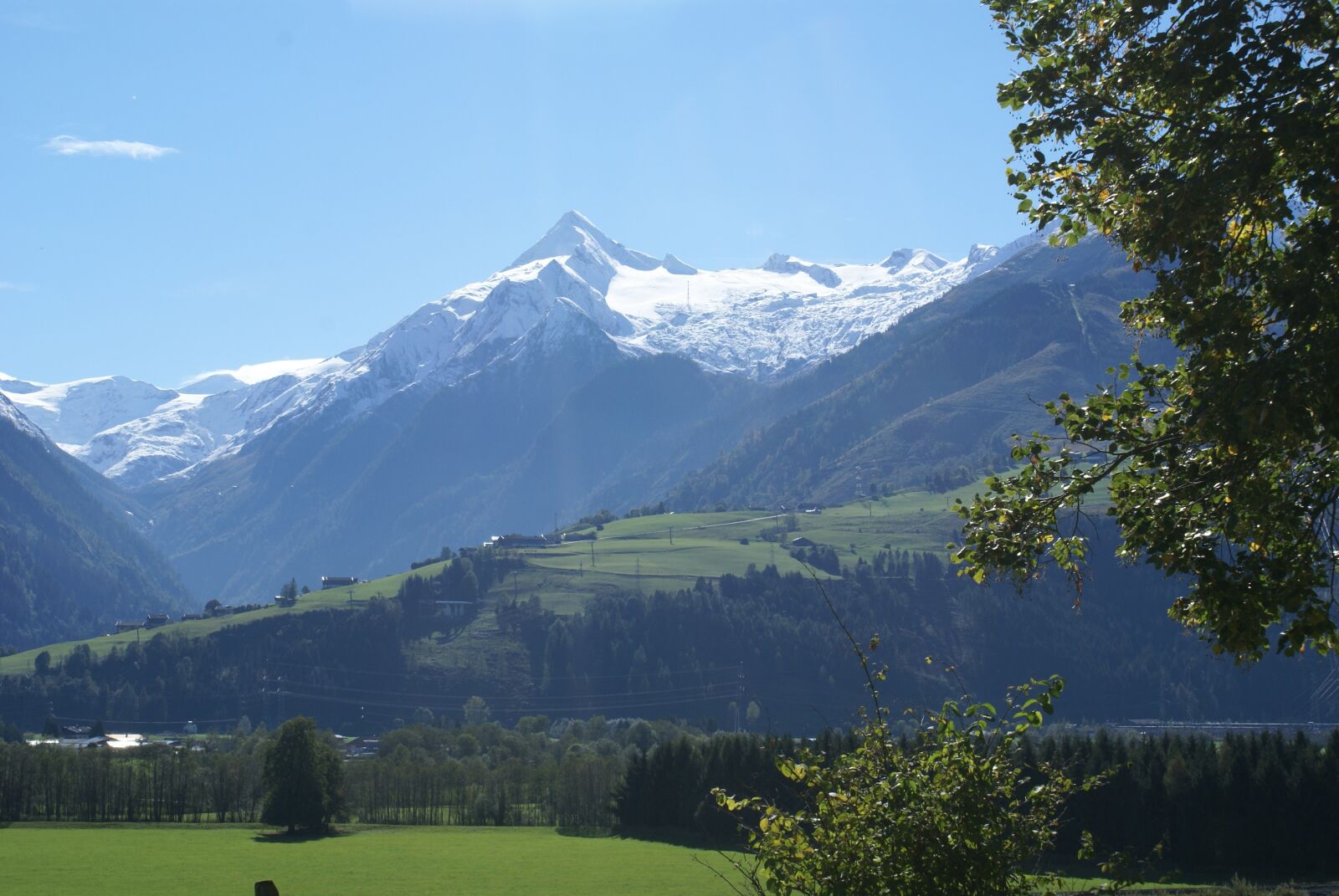 Sony Alpha DSLR-A100 sample photo. Glacier in austria, kitzsteinhorn photography