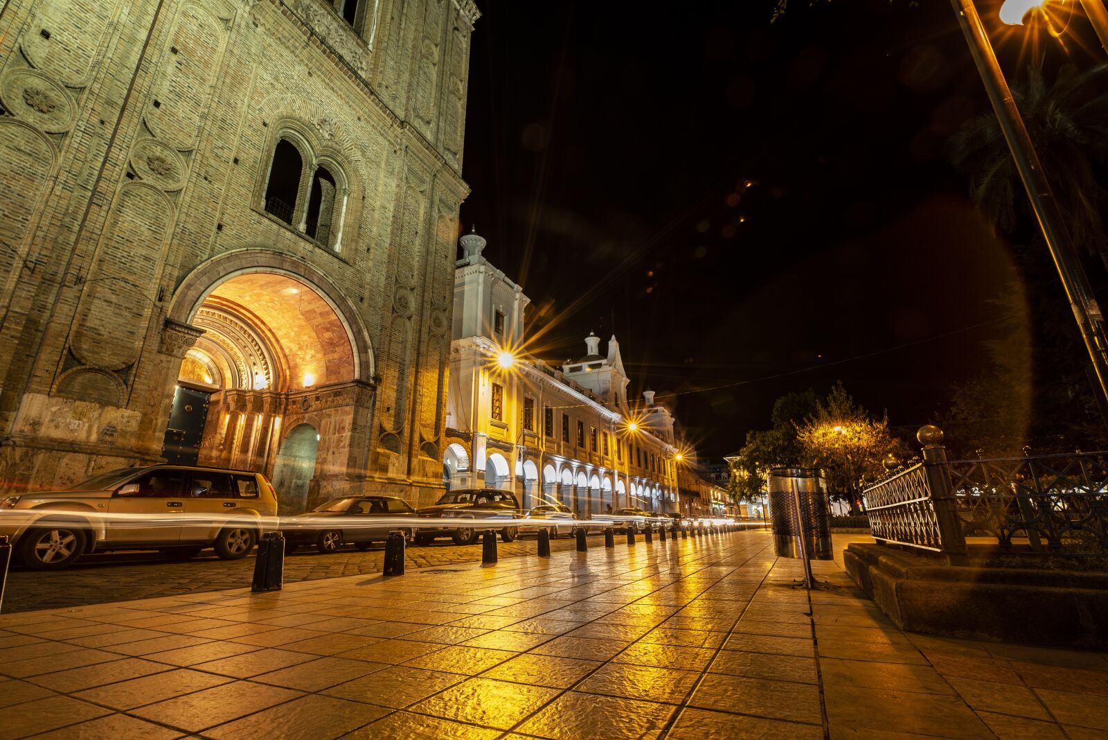 Nikon D600 sample photo. Cathedral of cuenca, architecture photography