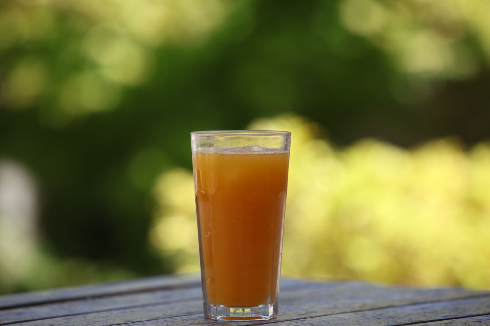 Canon EF 70-200mm F2.8L IS USM sample photo. Orange juice, drink, glass photography