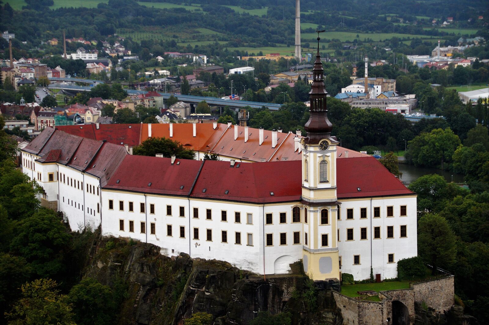 Sony SLT-A58 sample photo. The decin castle, czech photography