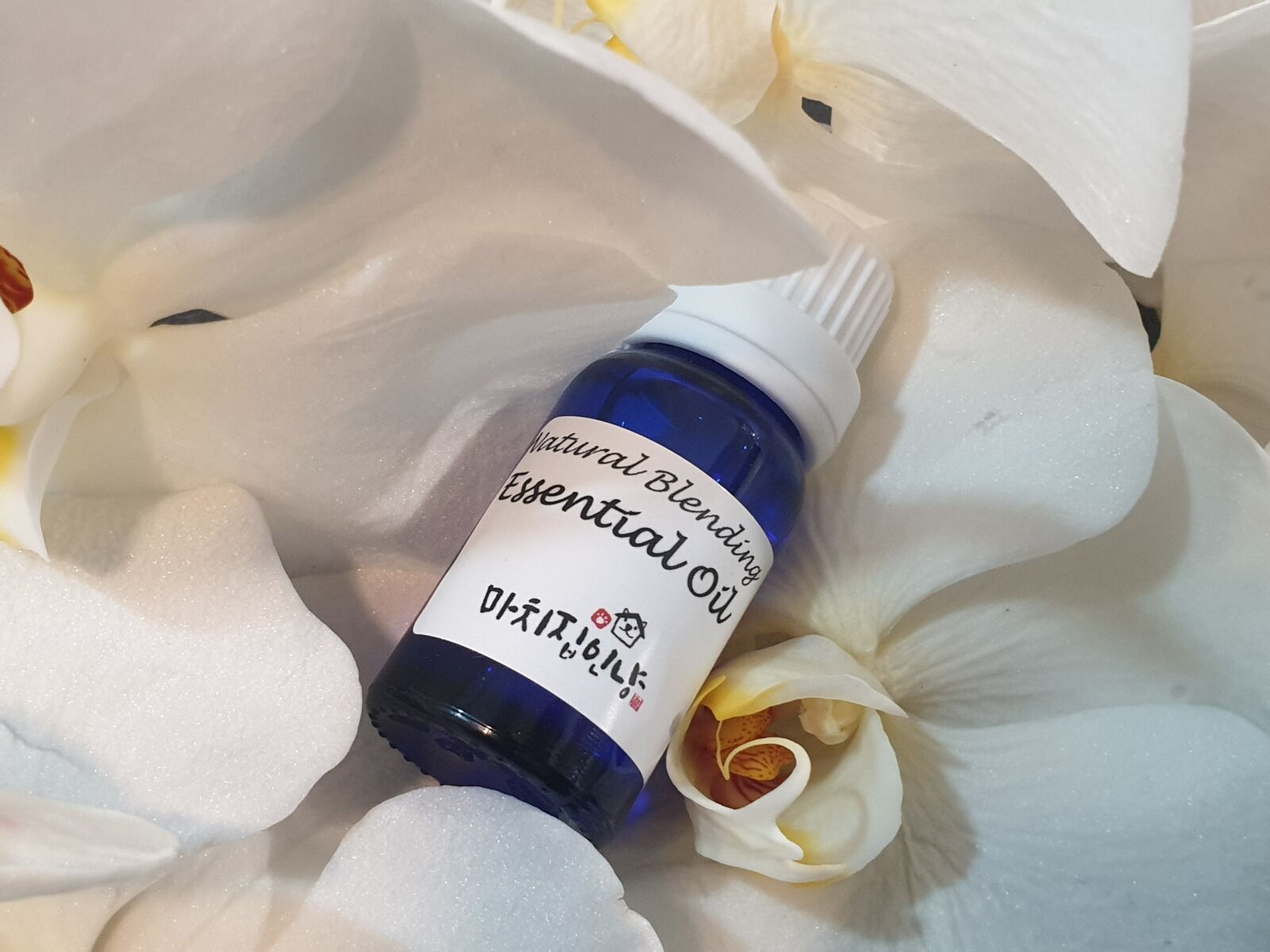 Samsung Galaxy S9+ sample photo. Holistic, aromatherapy, aroma photography