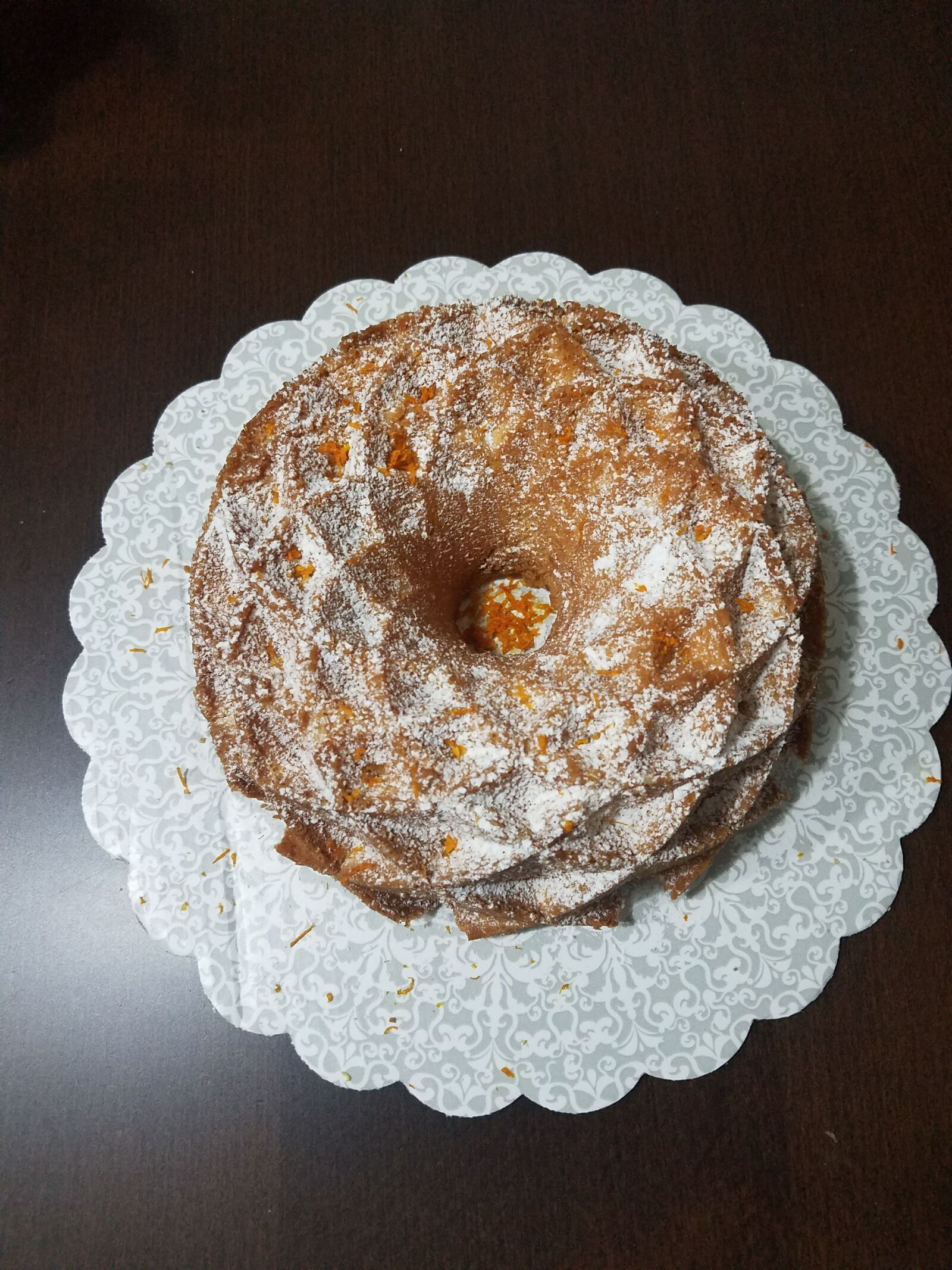 Samsung Galaxy S7 sample photo. Cake, wood, dessert photography