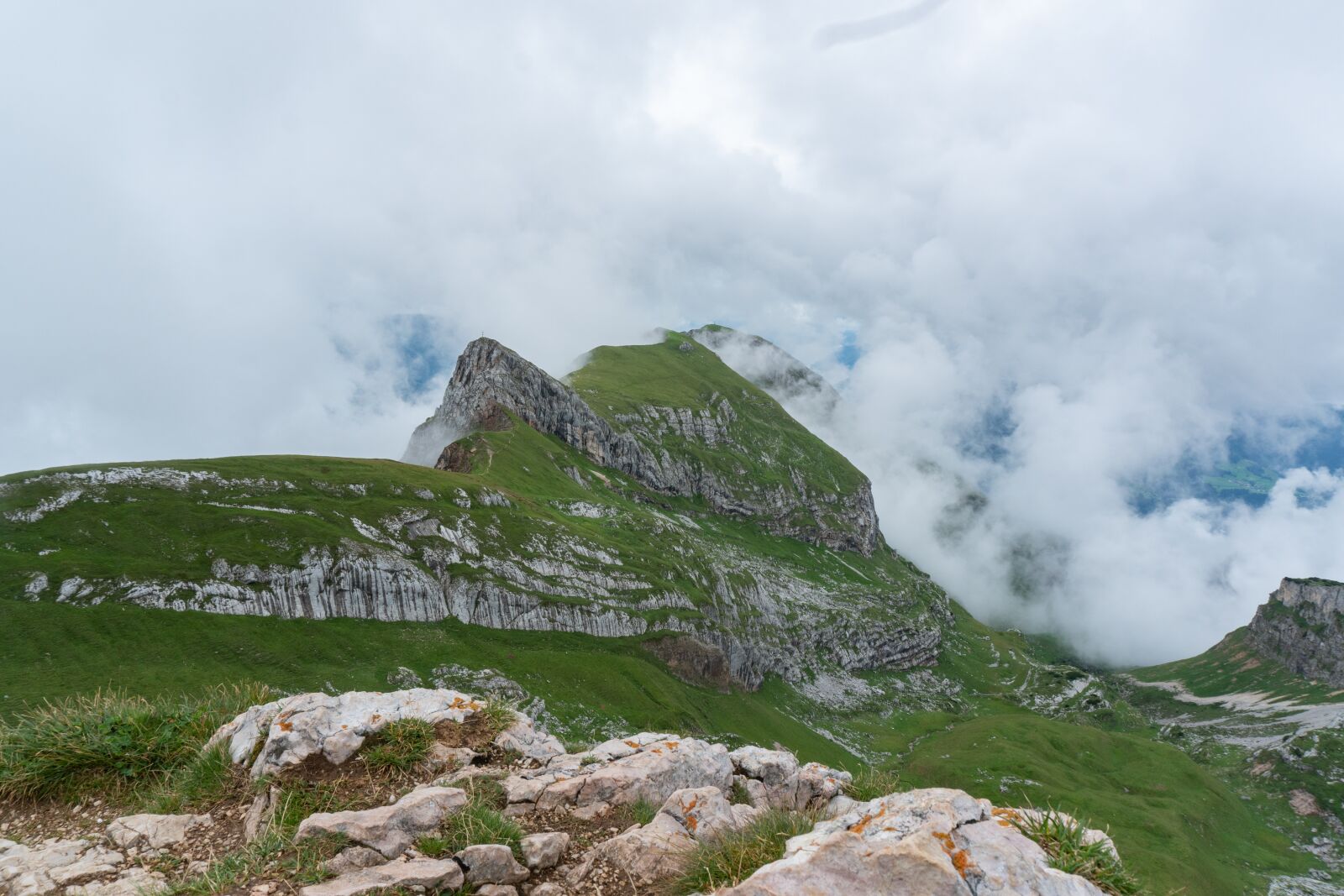 Sony a6300 sample photo. Clouds, mountains, inntal photography