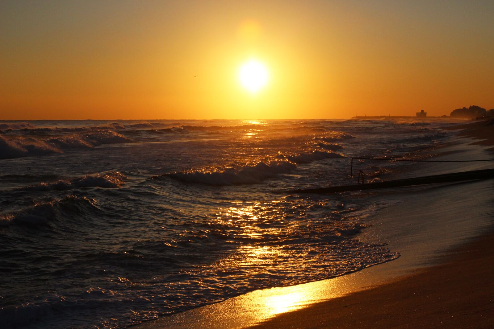 Canon EOS 100D (EOS Rebel SL1 / EOS Kiss X7) sample photo. Sunset, sea, solar photography