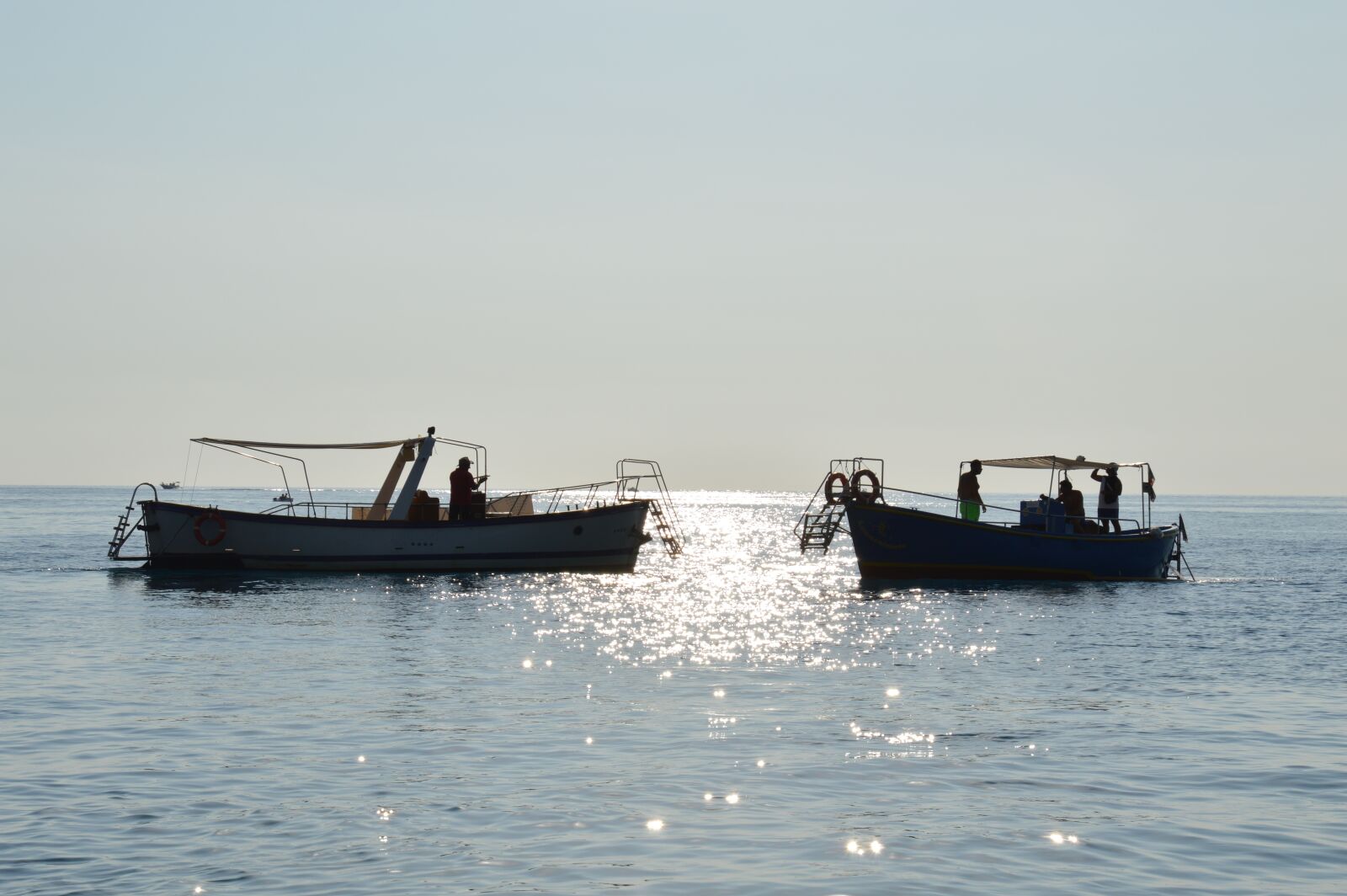 Nikon D3200 sample photo. Sea, sunset, boats photography