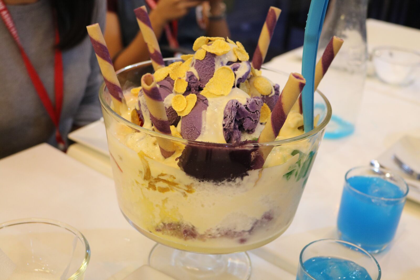 Canon EOS 750D (EOS Rebel T6i / EOS Kiss X8i) sample photo. Ice cream, bowl, refreshing photography