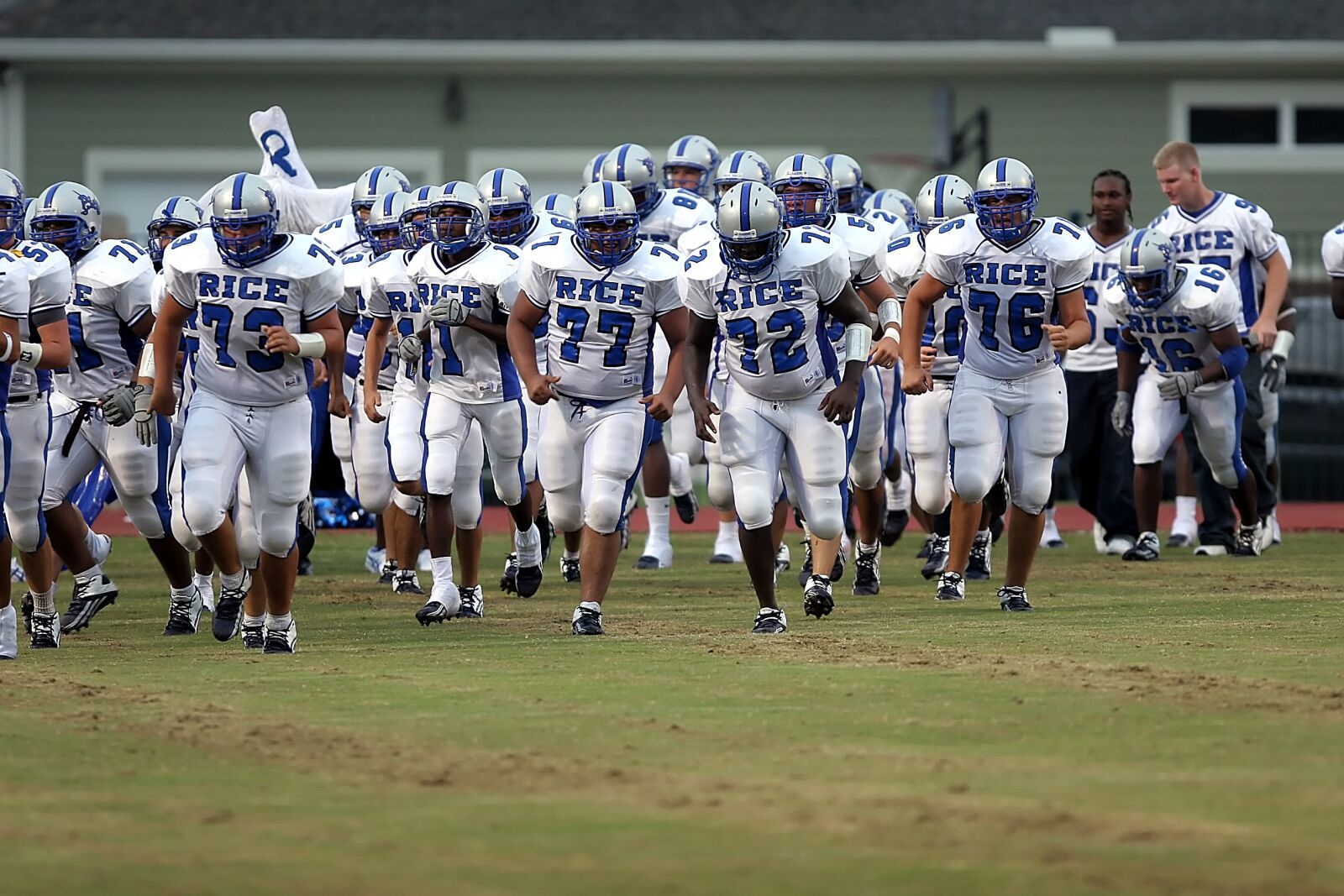 Canon EOS 20D sample photo. Football, american football, football photography