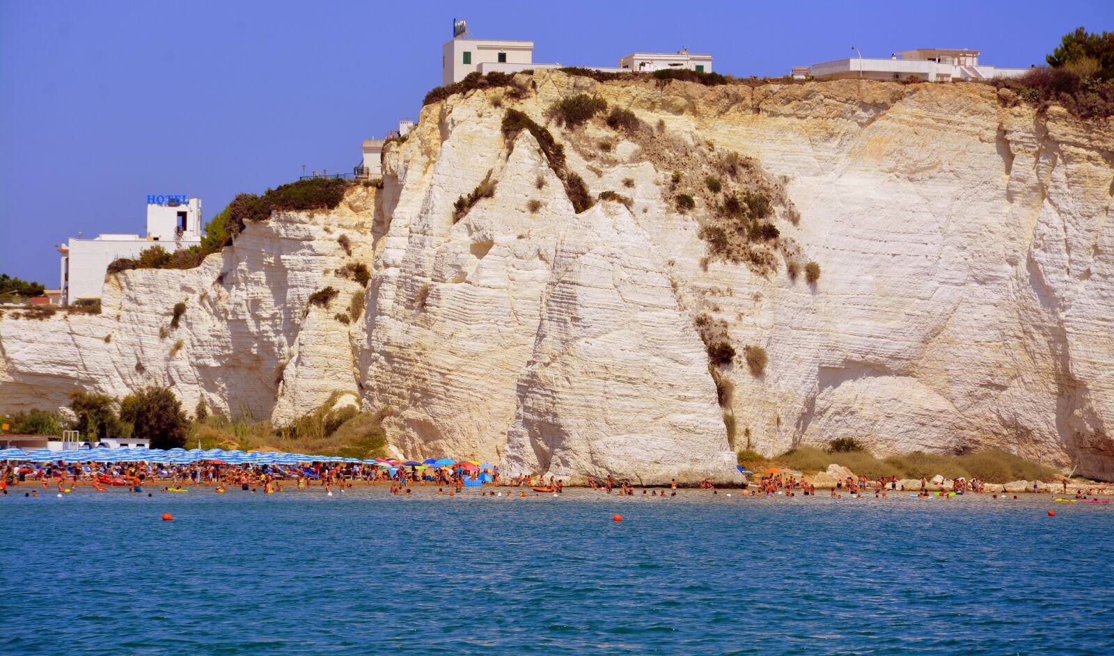 Nikon D7100 sample photo. Beach, rock, sea photography