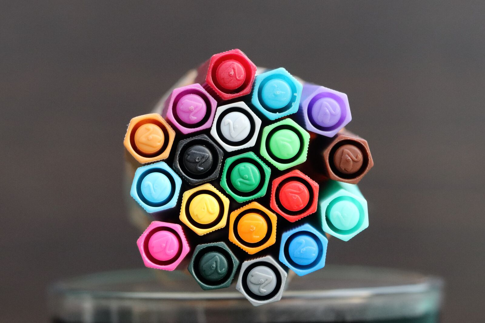 Canon EOS 80D sample photo. Felt tip pens, colorful photography