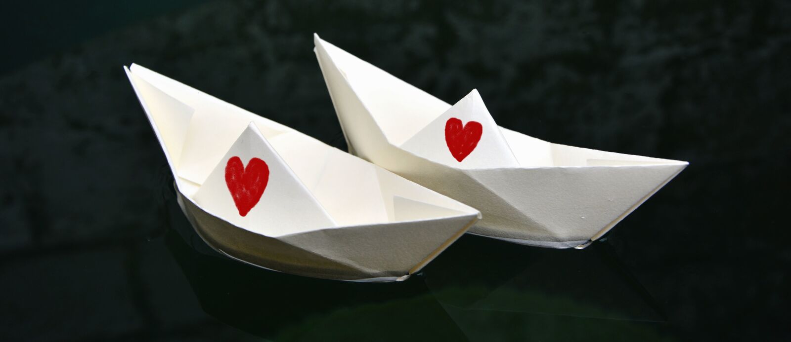 Nikon D5200 sample photo. Origami, boat, paper, heart photography