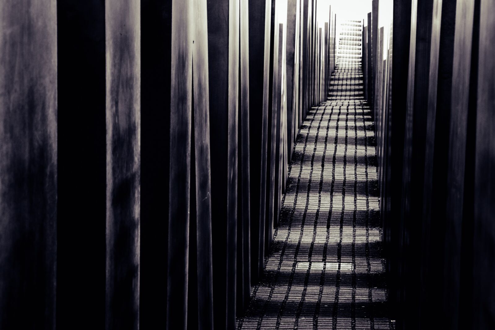 Canon EOS 77D (EOS 9000D / EOS 770D) sample photo. Memorial, berlin, holocaust photography