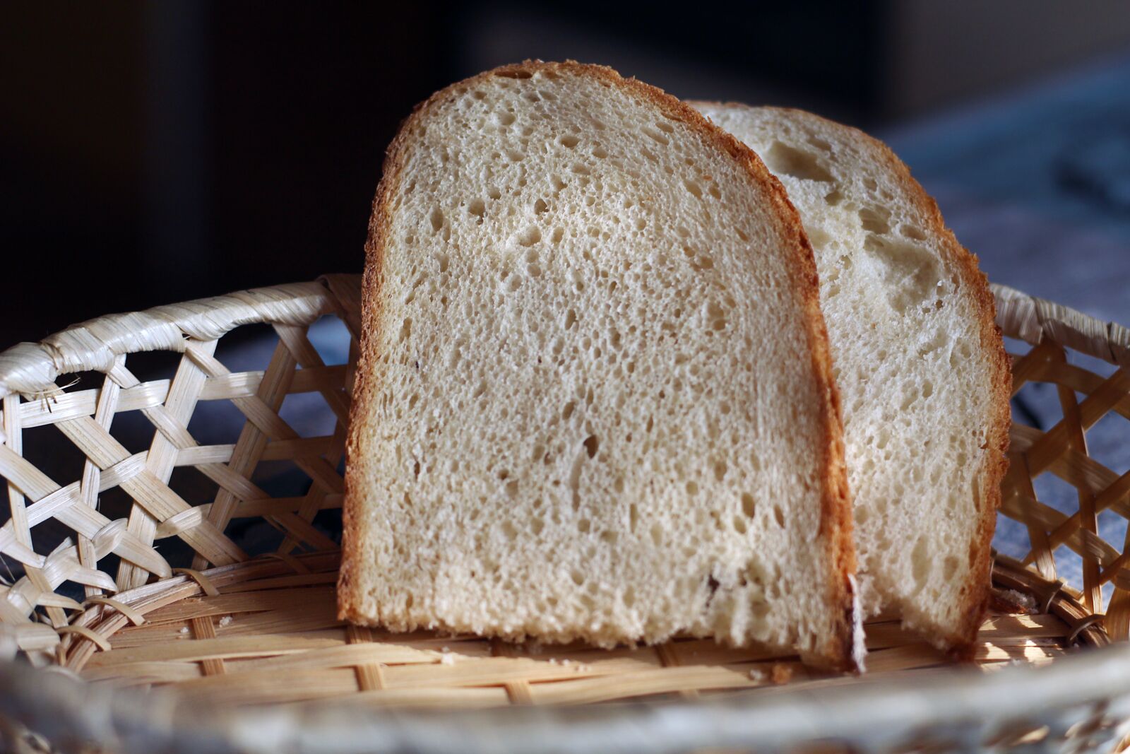 Canon EOS 1200D (EOS Rebel T5 / EOS Kiss X70 / EOS Hi) sample photo. Bread, shopping cart, slice photography