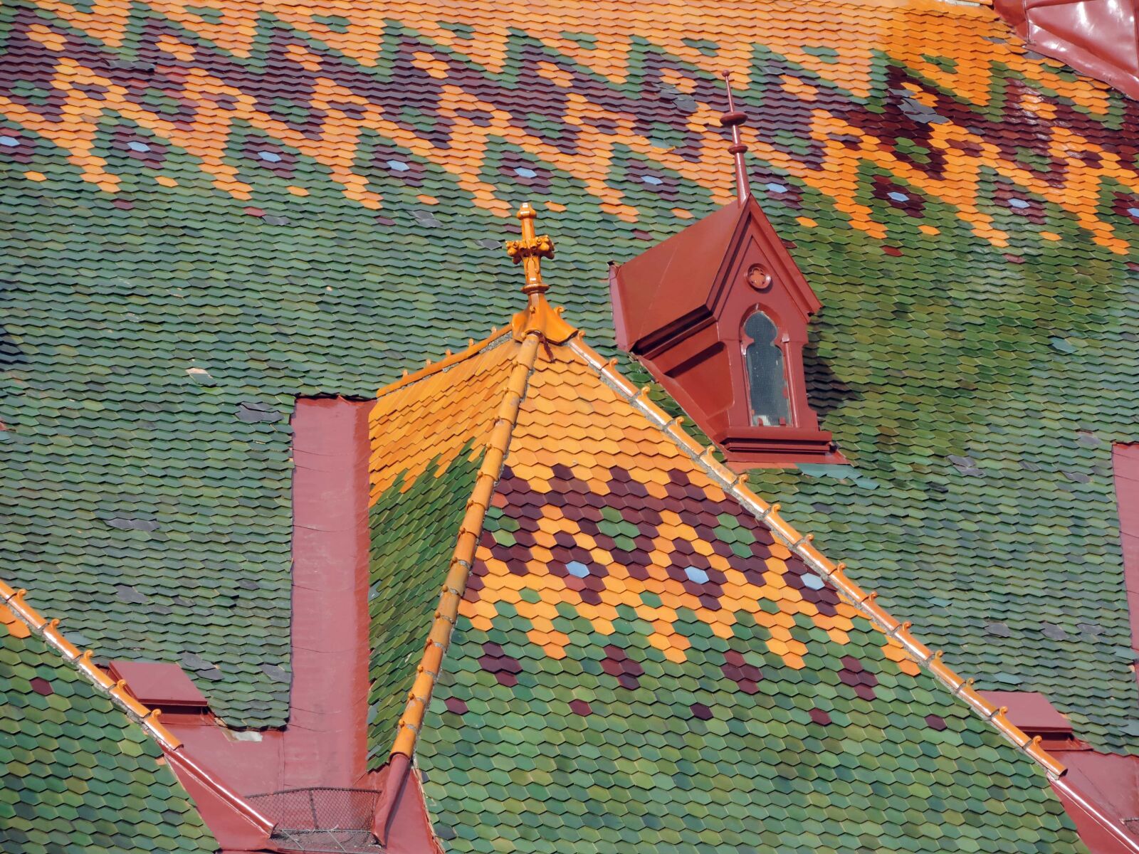 Nikon Coolpix P520 sample photo. Cathedral, colorful, detail, landmark photography