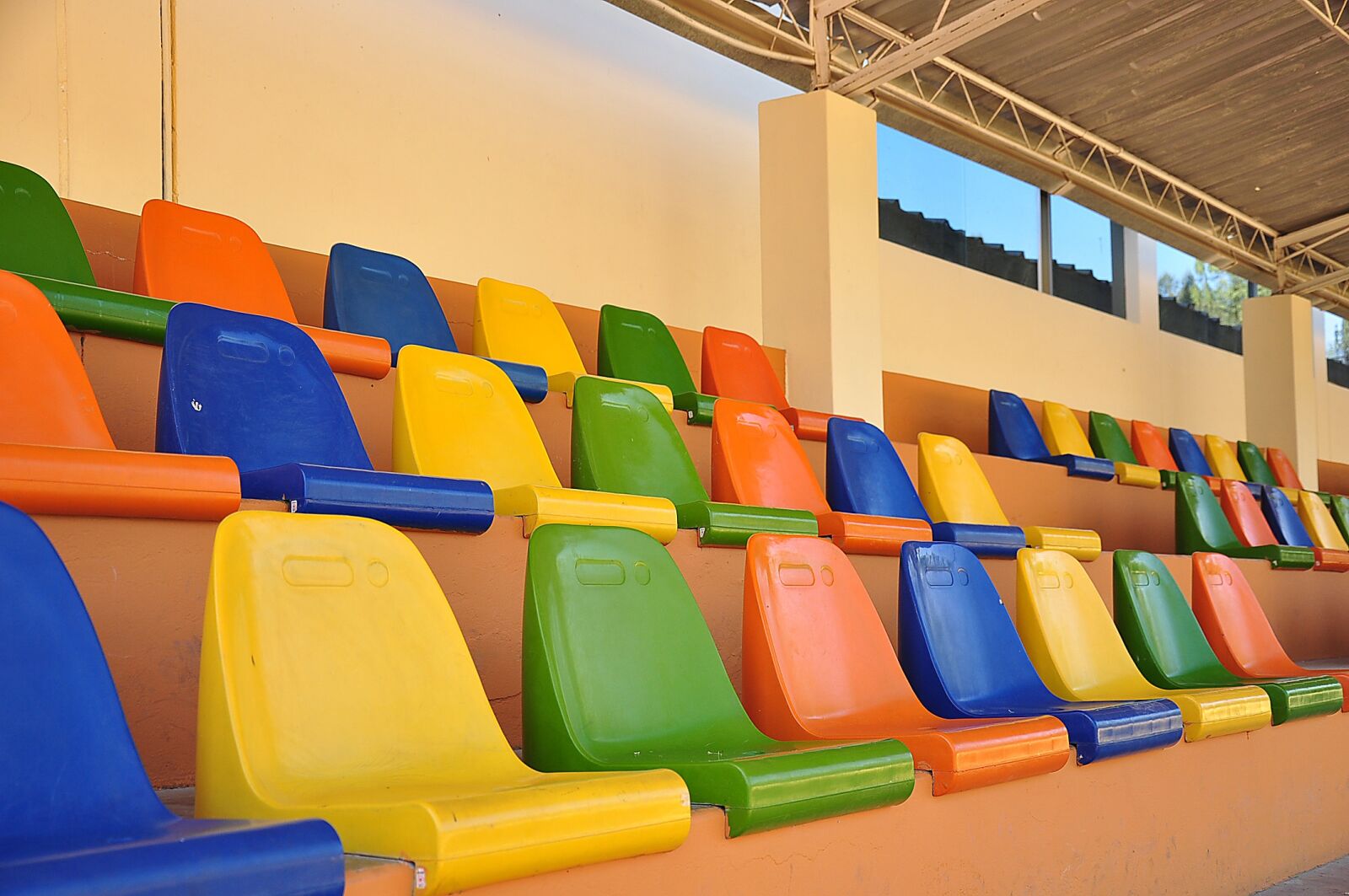 Nikon D90 sample photo. Colors, chairs, stadium photography