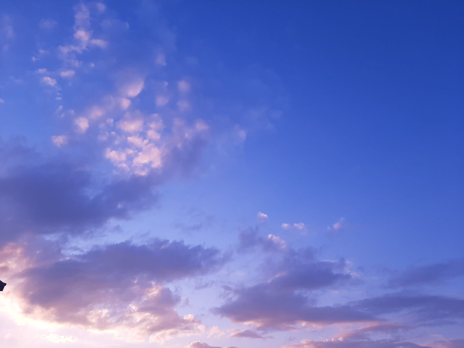 Samsung Galaxy A50 sample photo. Blue sky, clouds, atmosphere photography