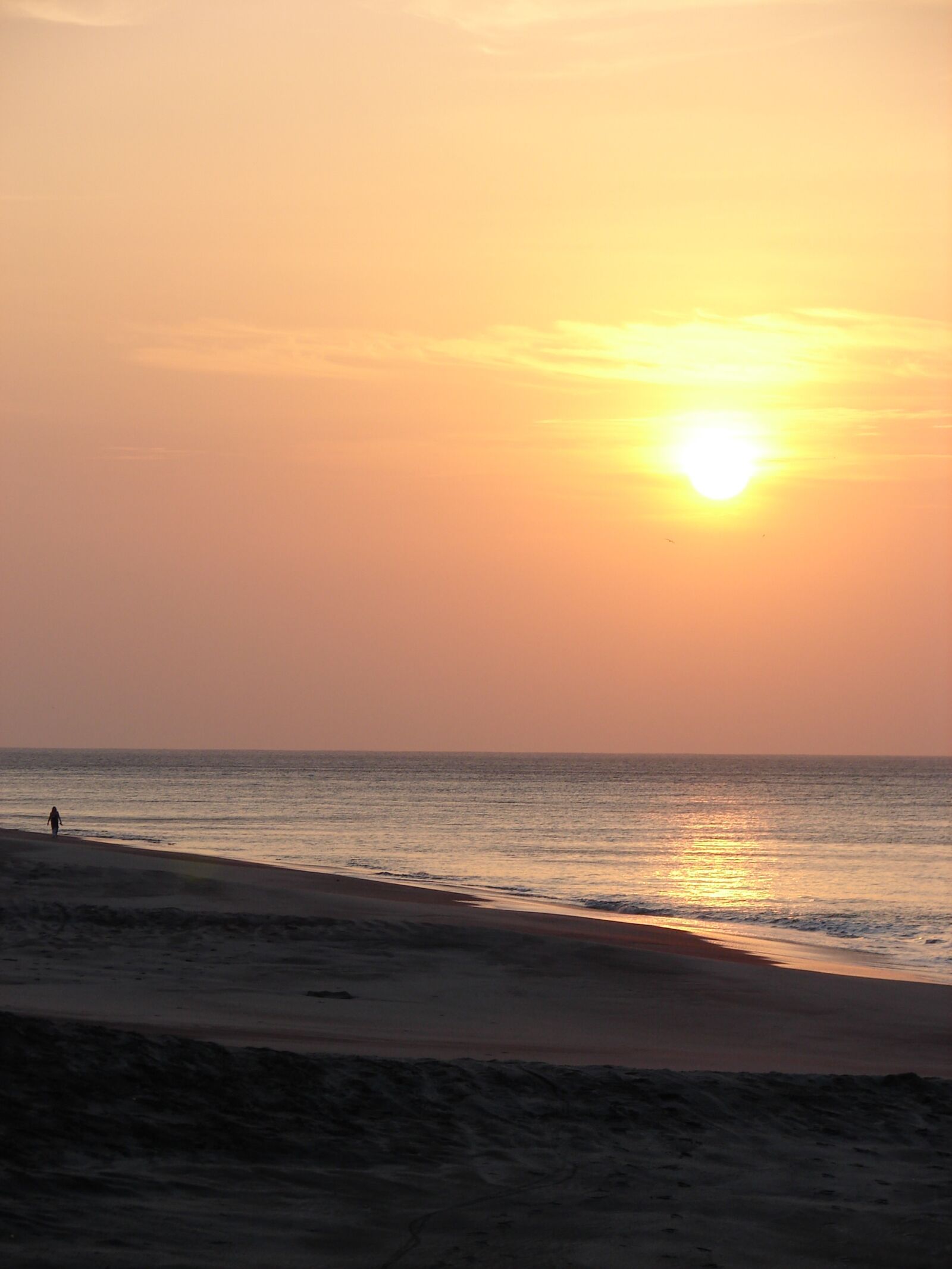 Sony DSC-H1 sample photo. Sunset, sun, ocean photography
