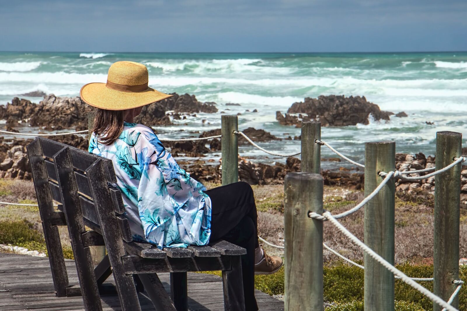Canon EOS 70D sample photo. Ocean, sea, water, woman photography
