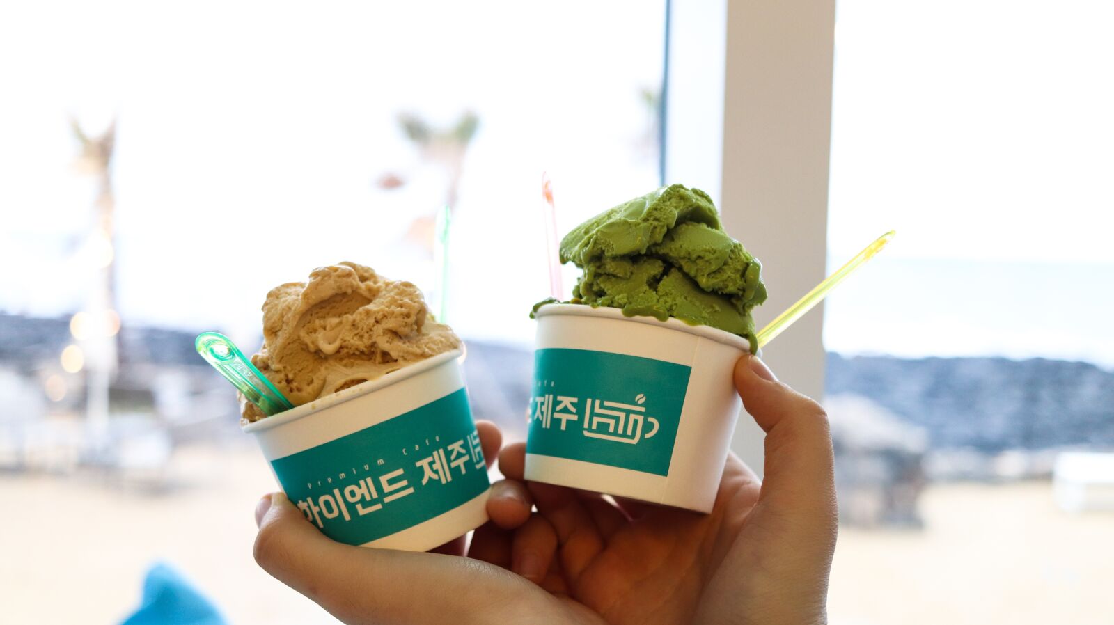 Canon EF-S 24mm F2.8 STM sample photo. Ice cream, gelato, peanut photography
