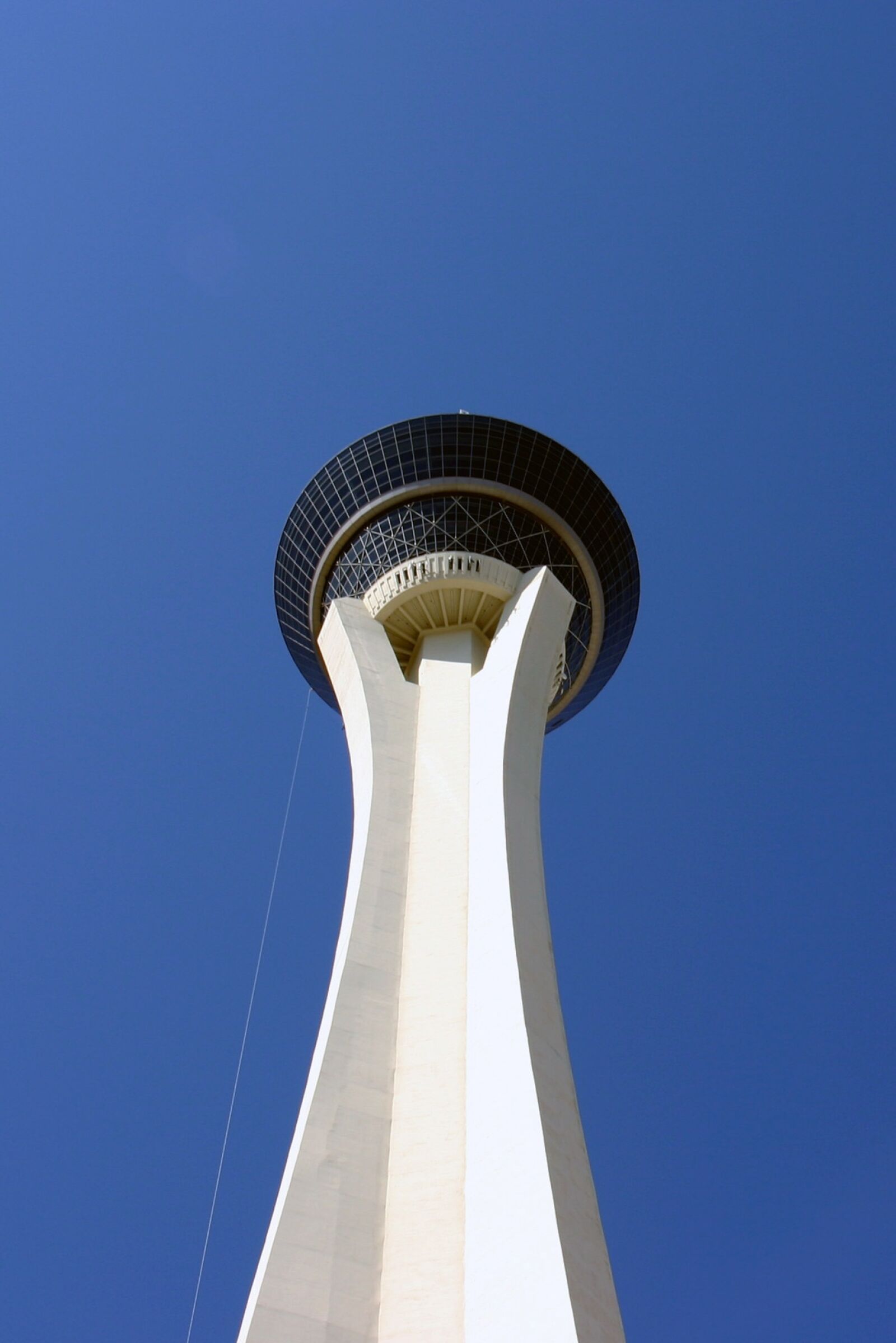 Canon EOS 300D (EOS Digital Rebel / EOS Kiss Digital) sample photo. Las vegas, nevada, tower photography