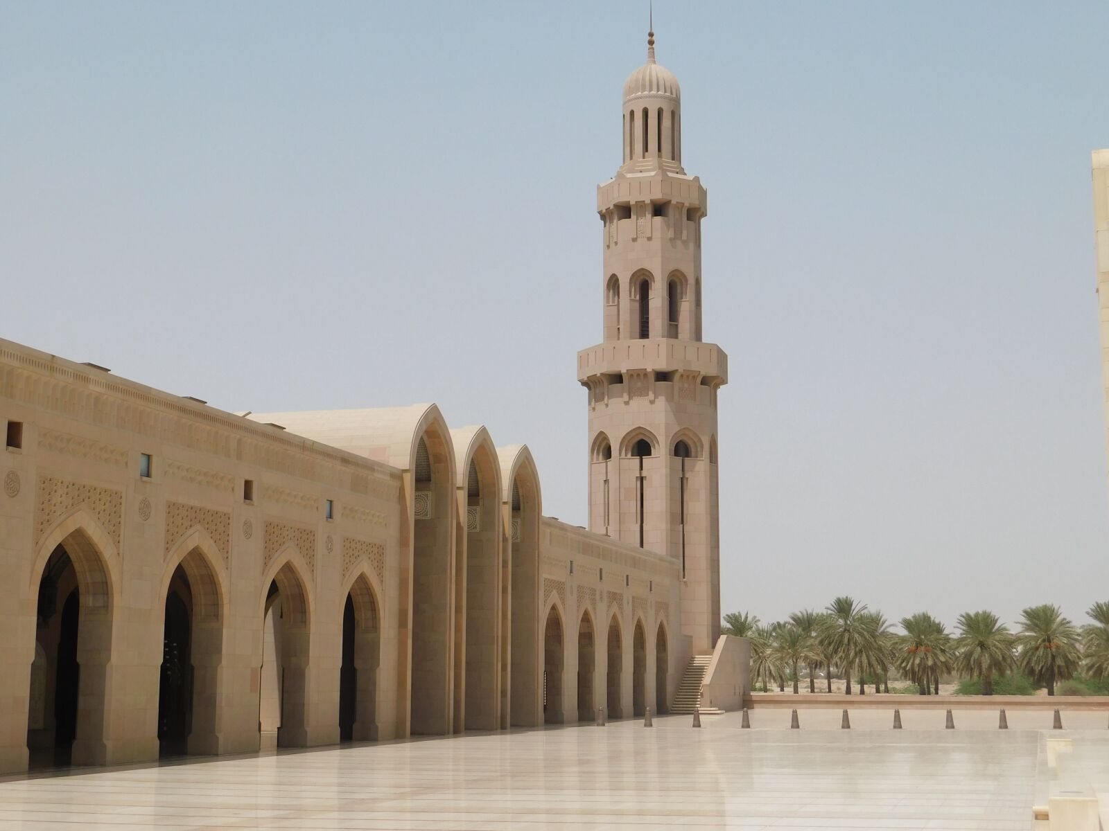 Nikon Coolpix B500 sample photo. Oman, travel, mosque photography