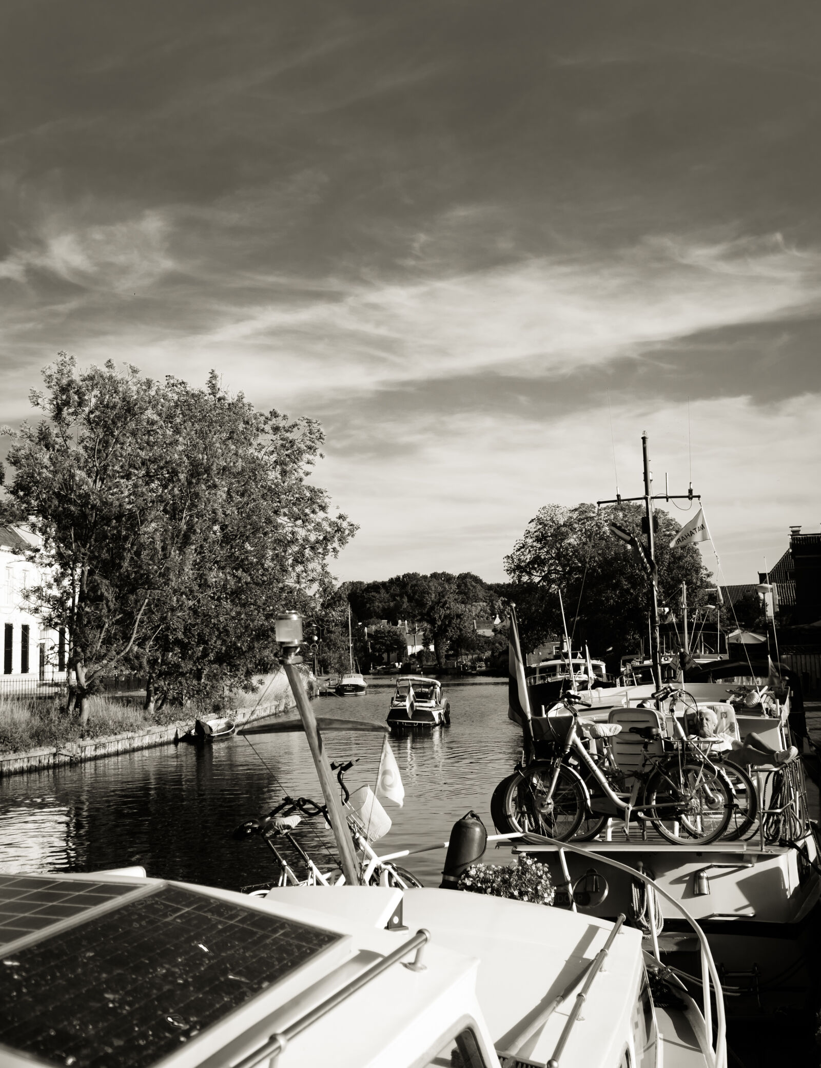 Fujifilm X100T sample photo. River photography