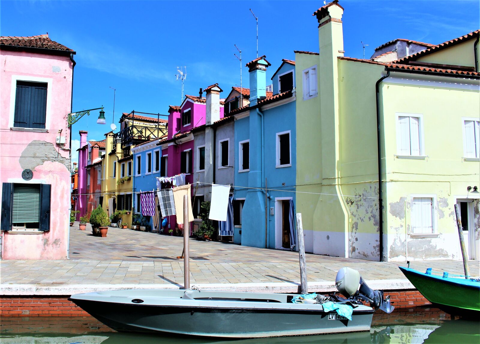 Canon EOS 700D (EOS Rebel T5i / EOS Kiss X7i) sample photo. Venice, italy, burano photography