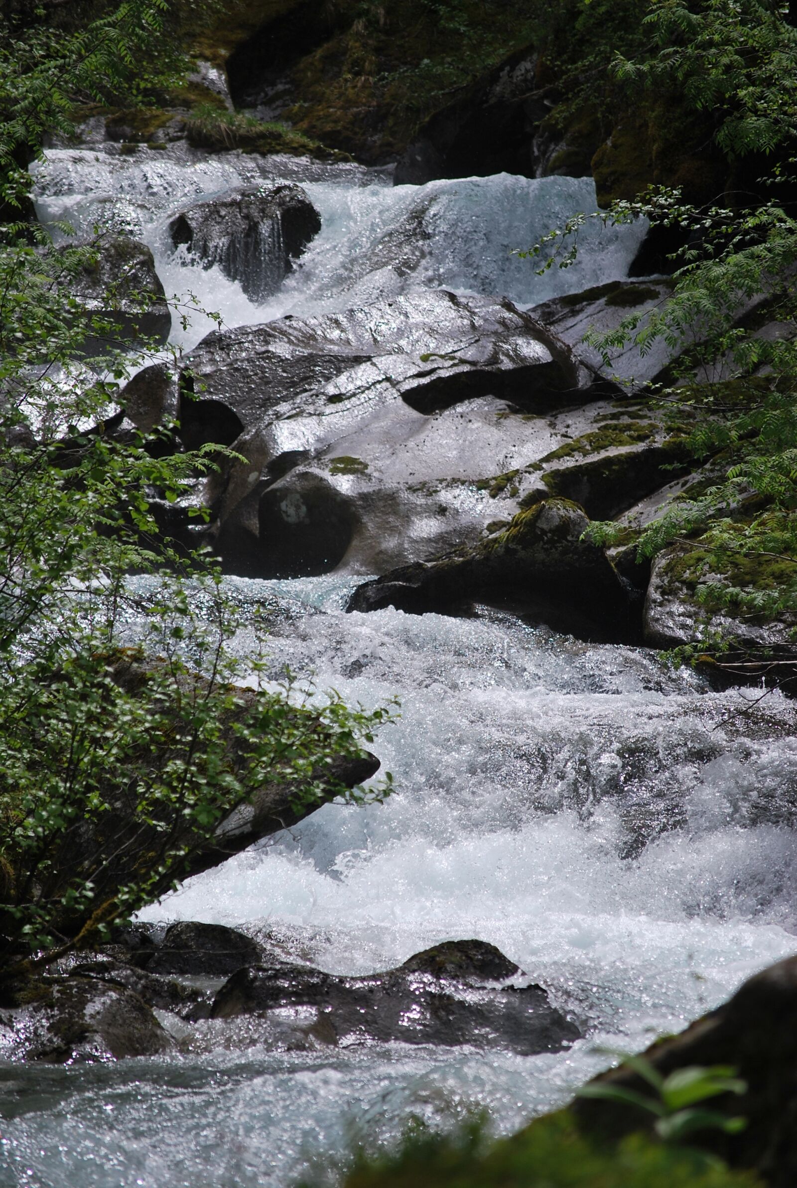 Nikon D60 sample photo. Waterfall, water gradually, torrent photography