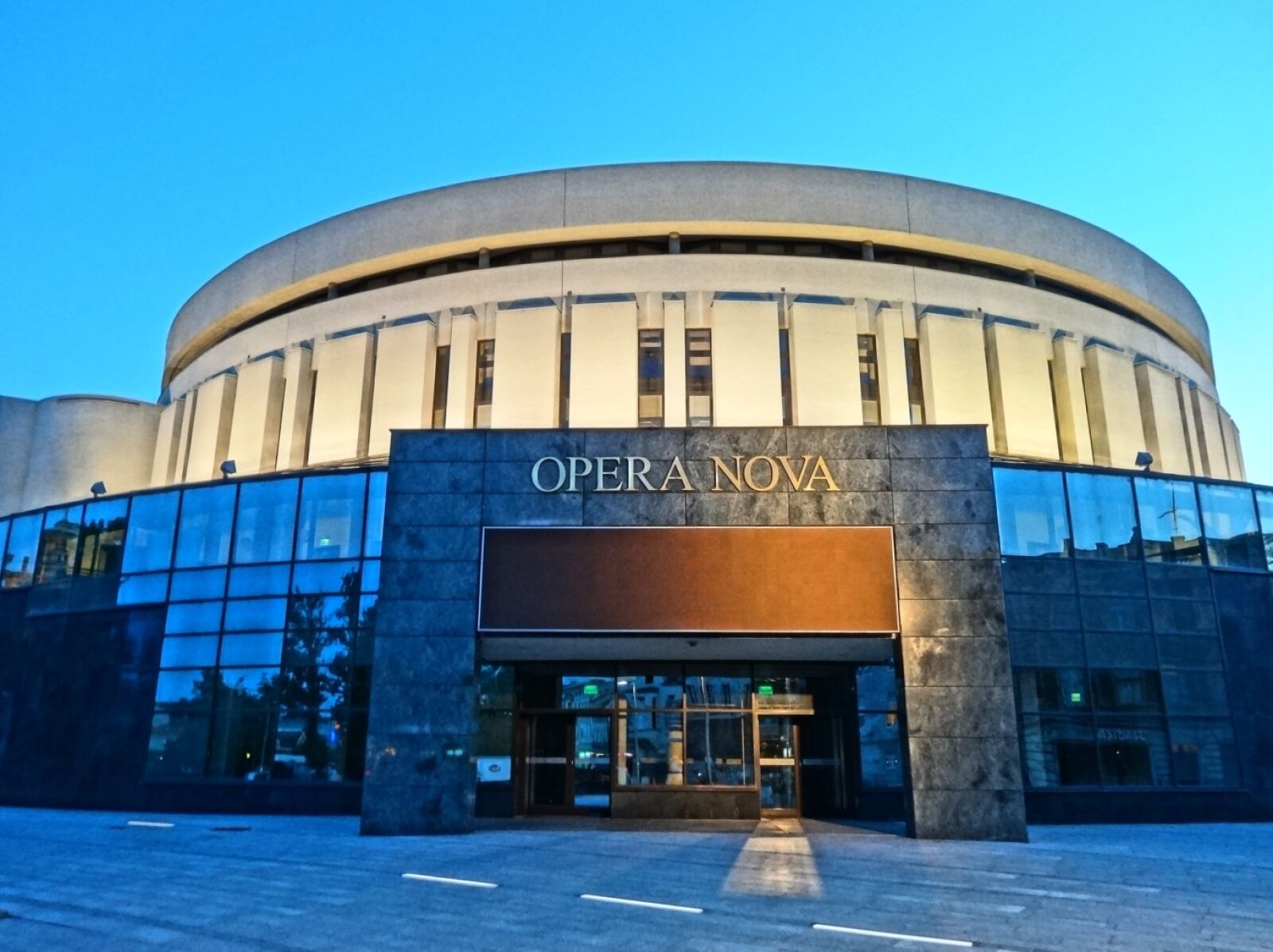 Sony Cyber-shot DSC-HX20V sample photo. Opera, nova, bydgoszcz photography