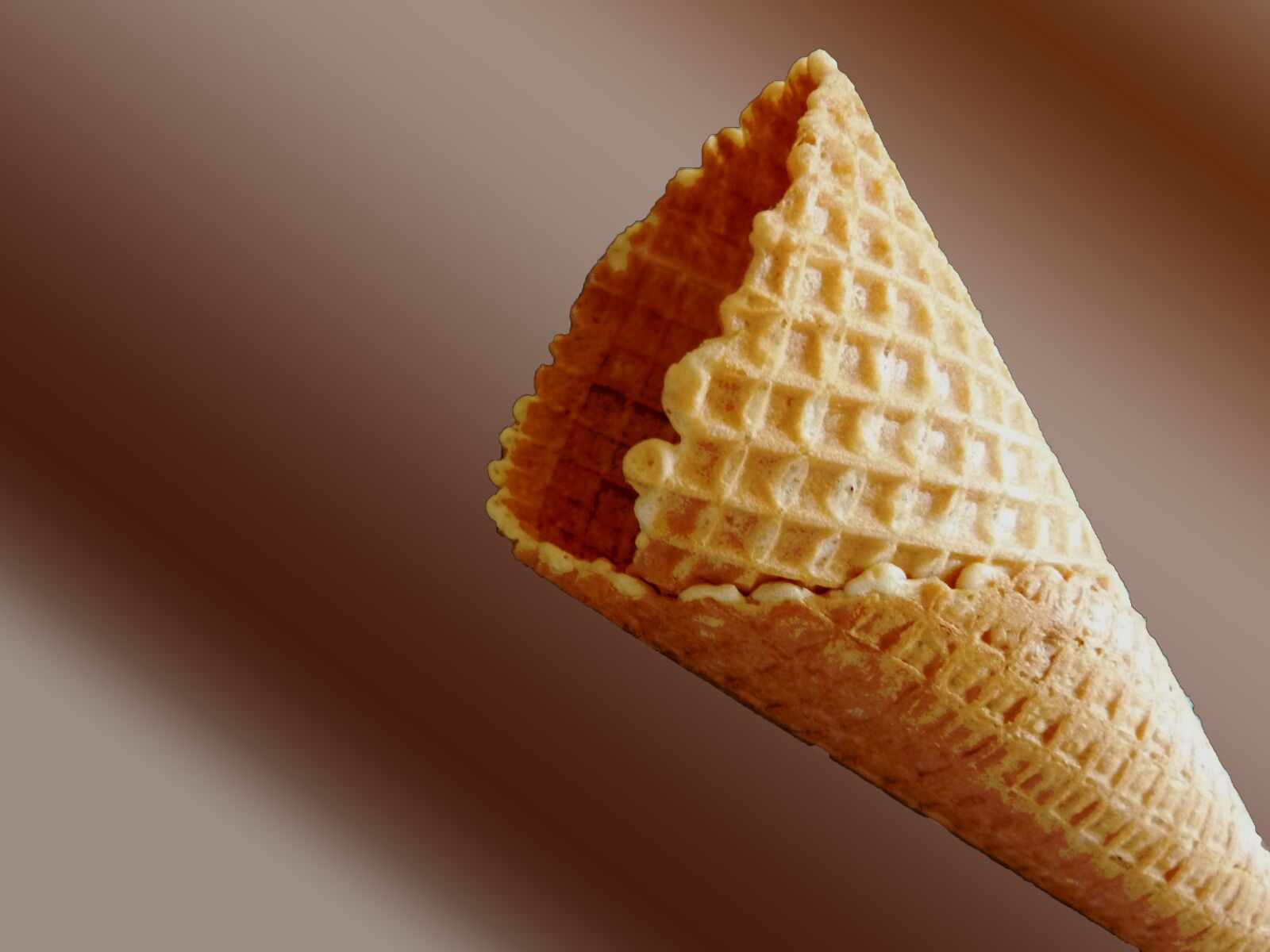 Panasonic DMC-TZ7 sample photo. Ice cream cone, waffle photography