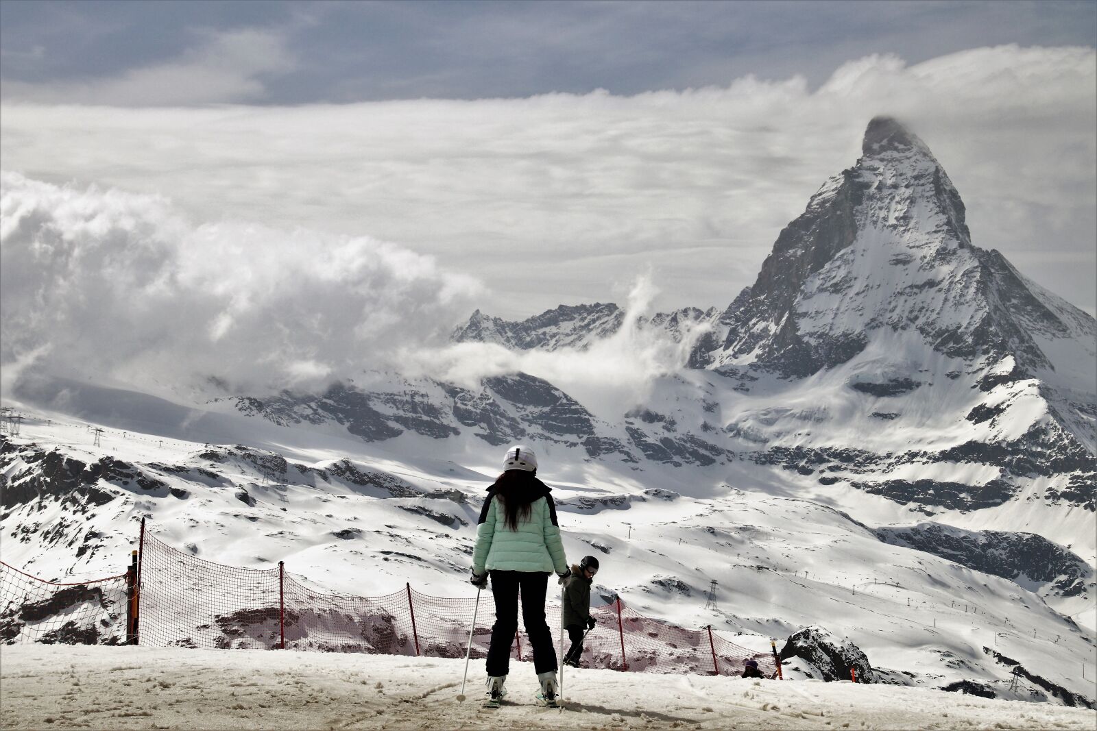 Canon EOS 80D sample photo. Matterhorn, skis, sport photography