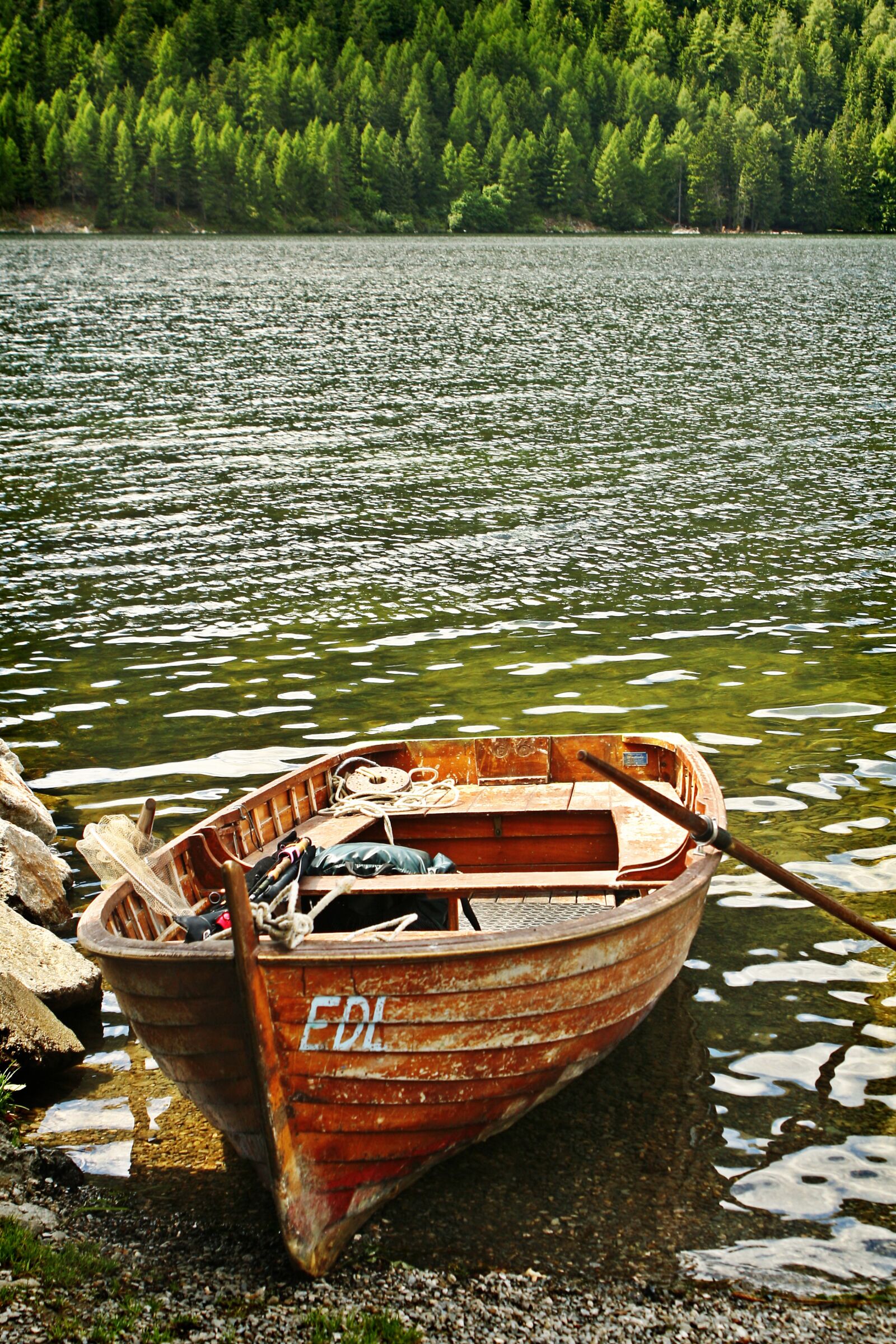 Canon EOS 30D sample photo. Lake, boat, water photography