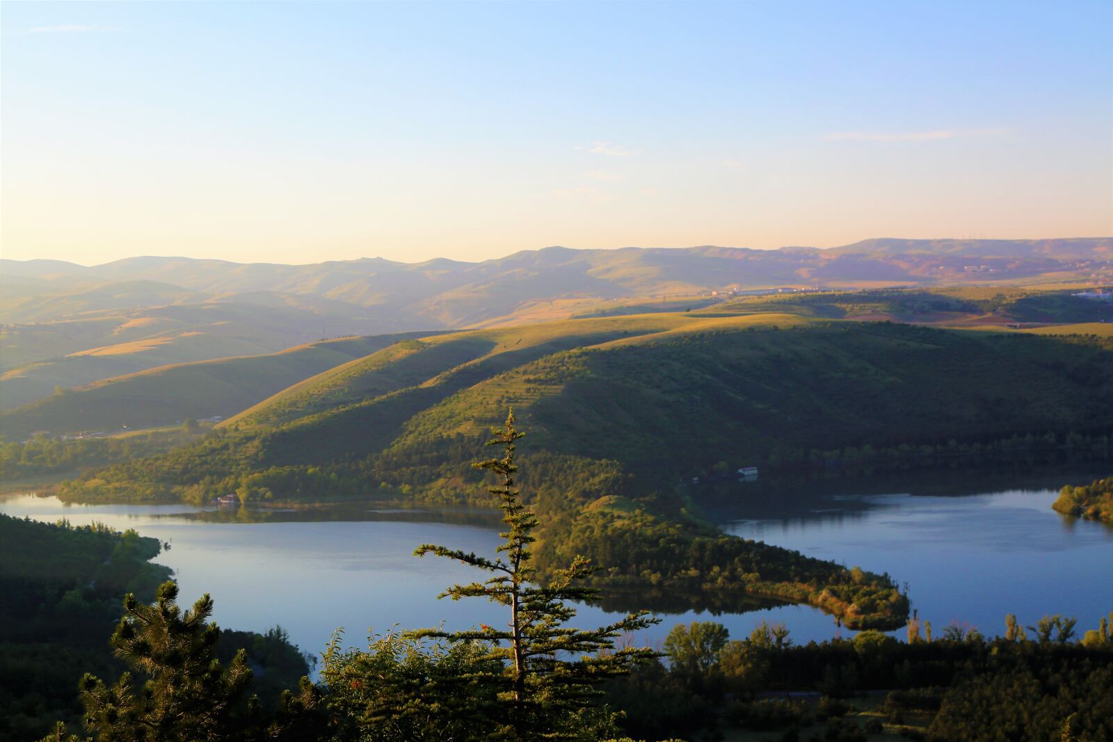 Canon EF 24-105mm F4L IS USM sample photo. Landscape, lake, nature photography
