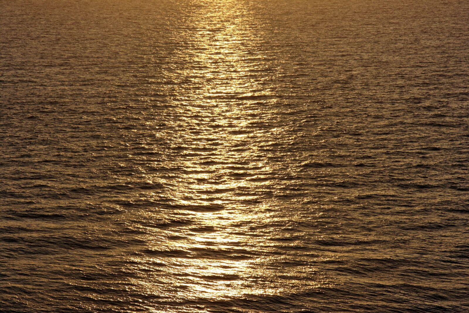Canon EOS 350D (EOS Digital Rebel XT / EOS Kiss Digital N) sample photo. Ocean, sunset, calm photography