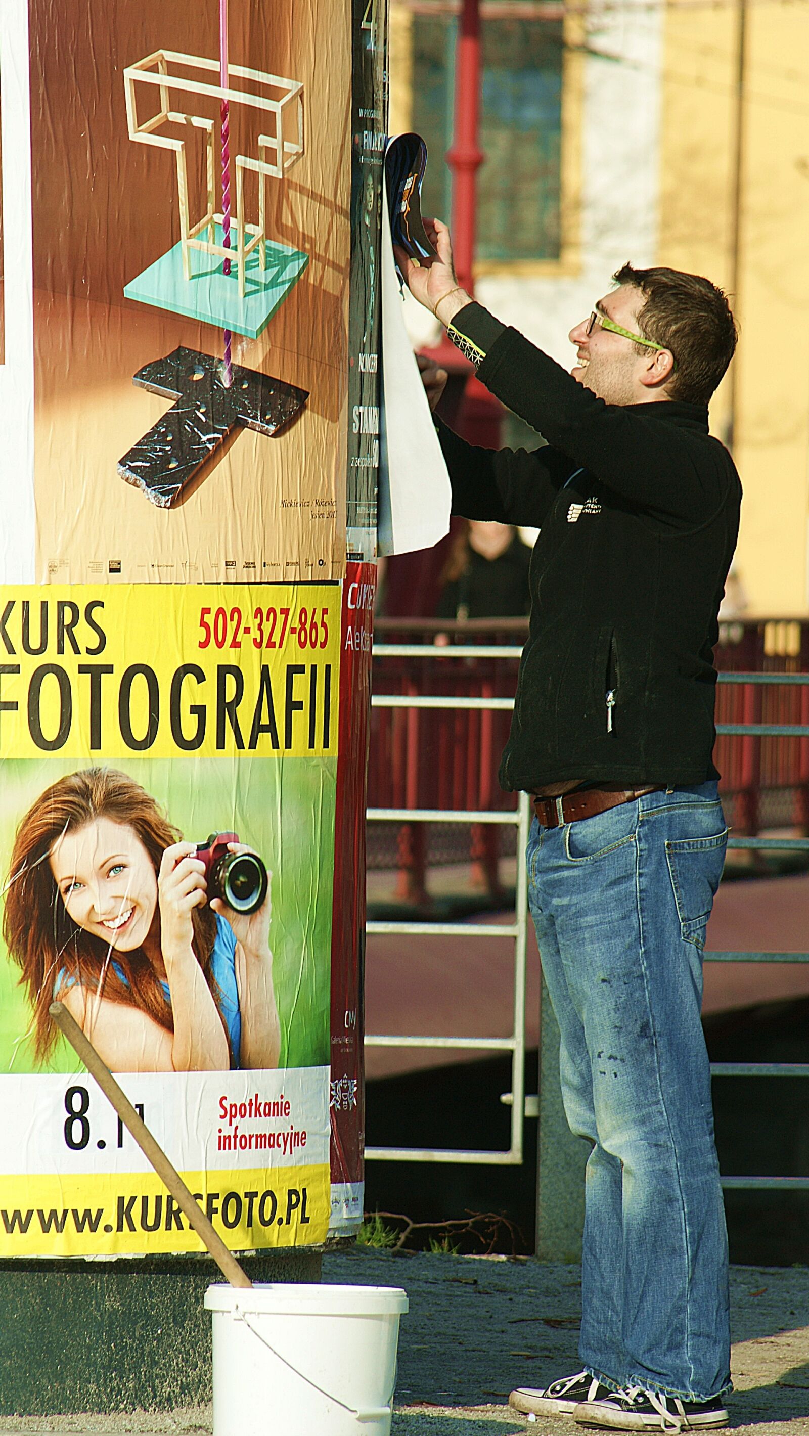 Sony Alpha DSLR-A350 sample photo. Plakatowanie, poster, glue photography