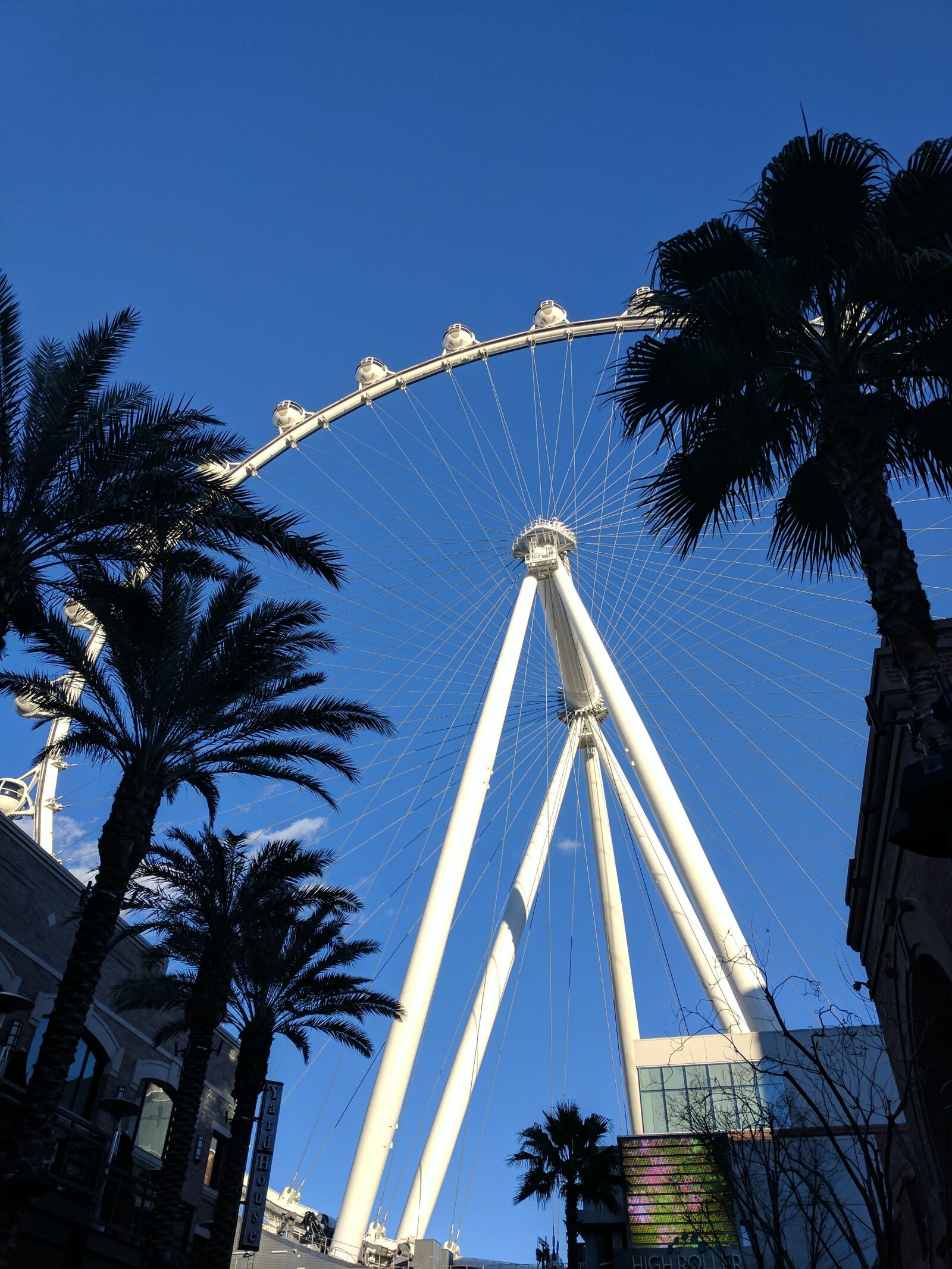Google Pixel sample photo. Building, design, ferris, wheel photography