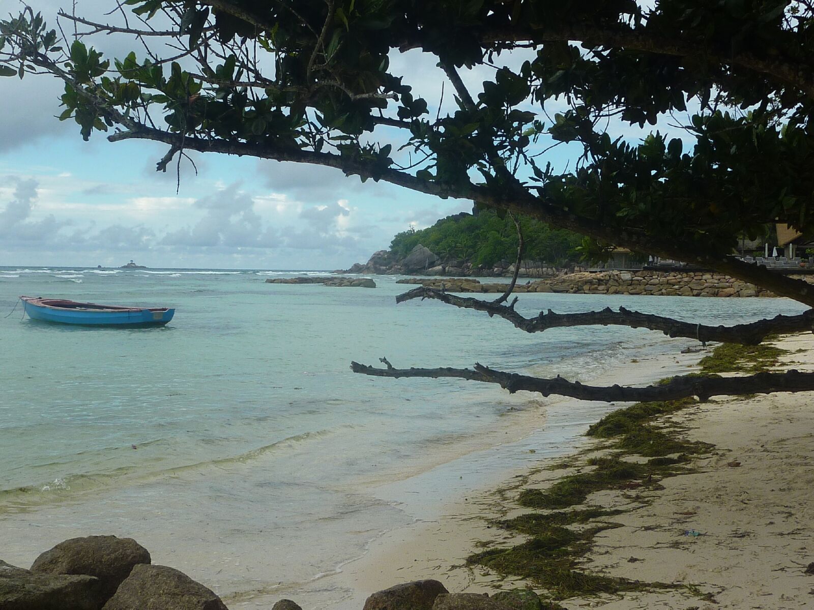 Panasonic DMC-TZ7 sample photo. Seychelles, beach, tropical photography
