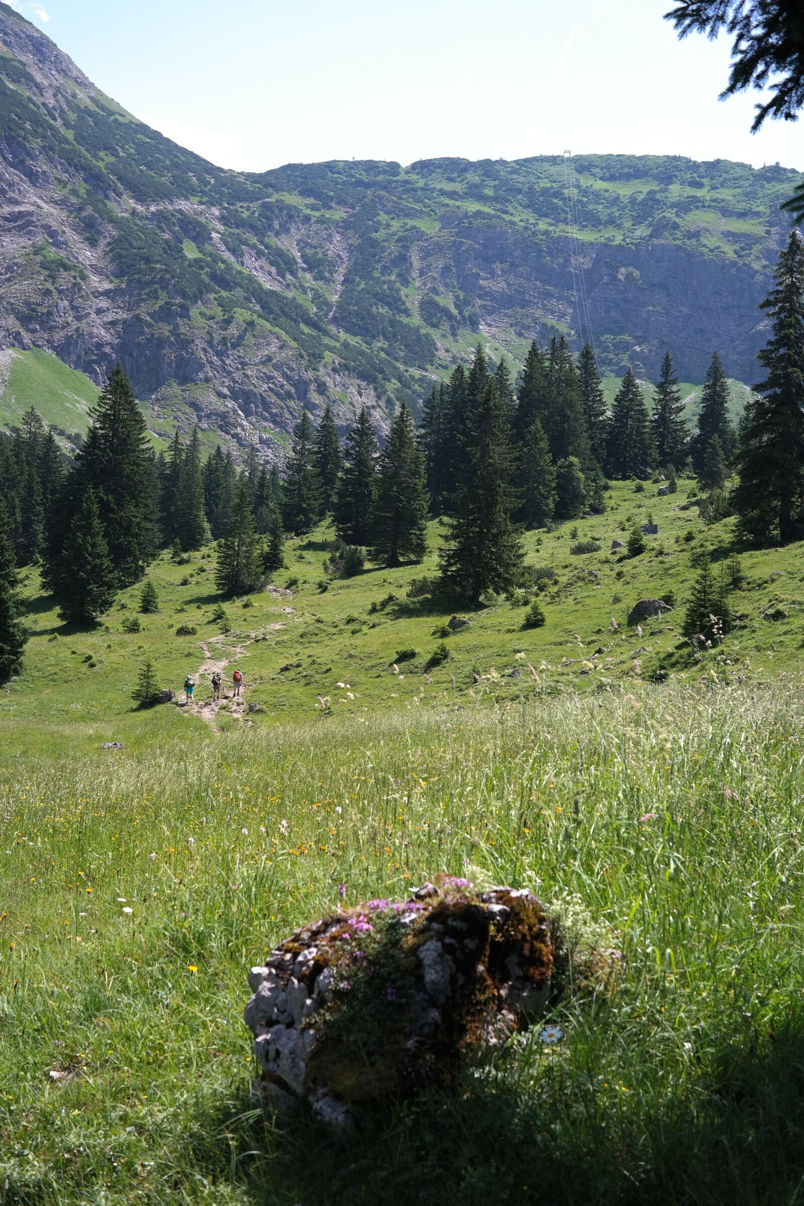 Samsung NX300 sample photo. Behind steiner tal, hike photography