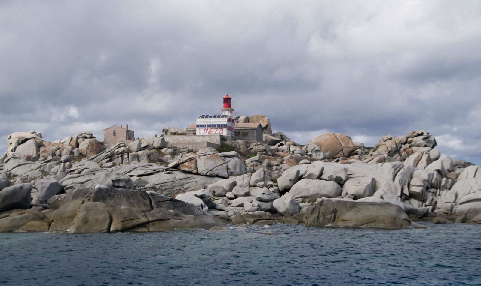 Pentax KP sample photo. Corsican, lavezzi isles, lighthouse photography