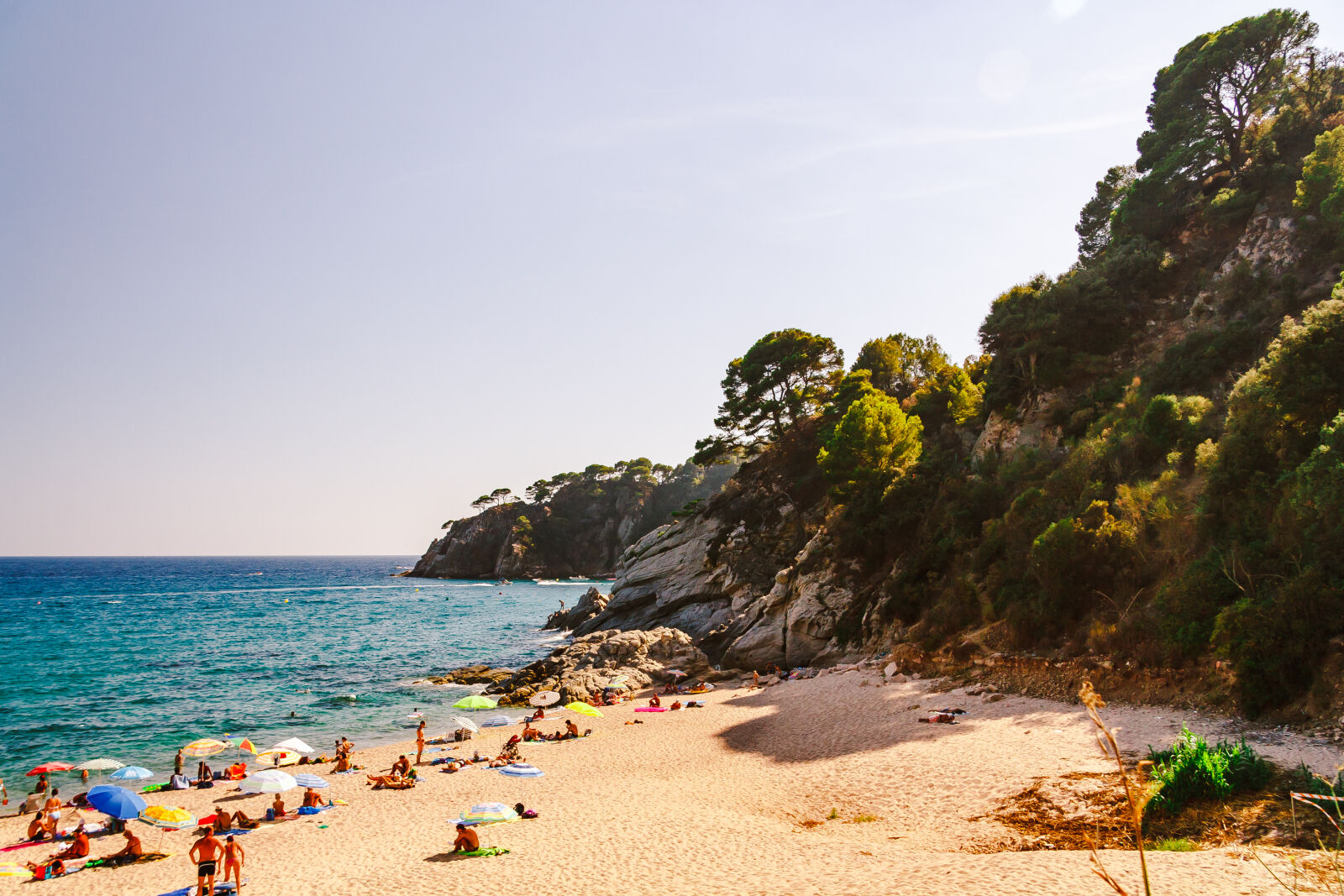 Canon EF-S 17-85mm F4-5.6 IS USM sample photo. Beach, blue, catalonia, coast photography