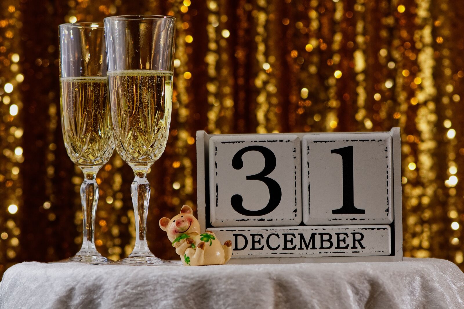 Nikon D7200 sample photo. New year's eve, new photography